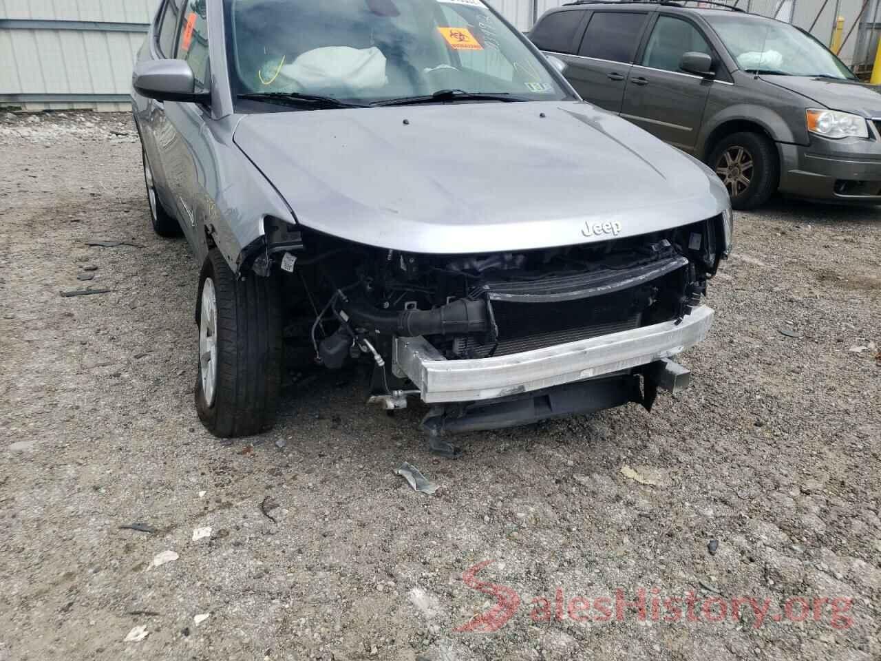 3C4NJDBBXKT703992 2019 JEEP COMPASS