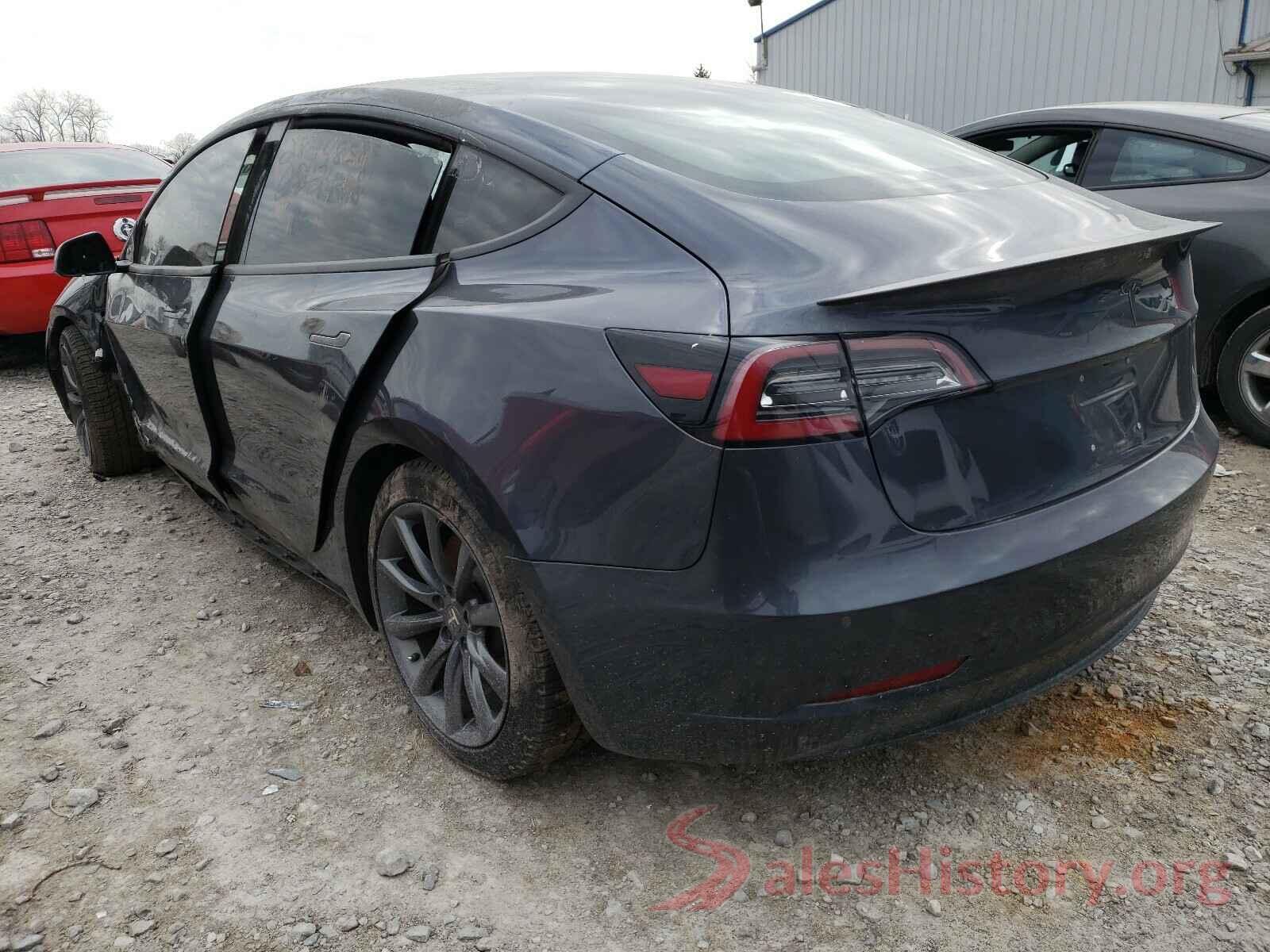 5YJ3E1EB1JF082919 2018 TESLA MODEL 3