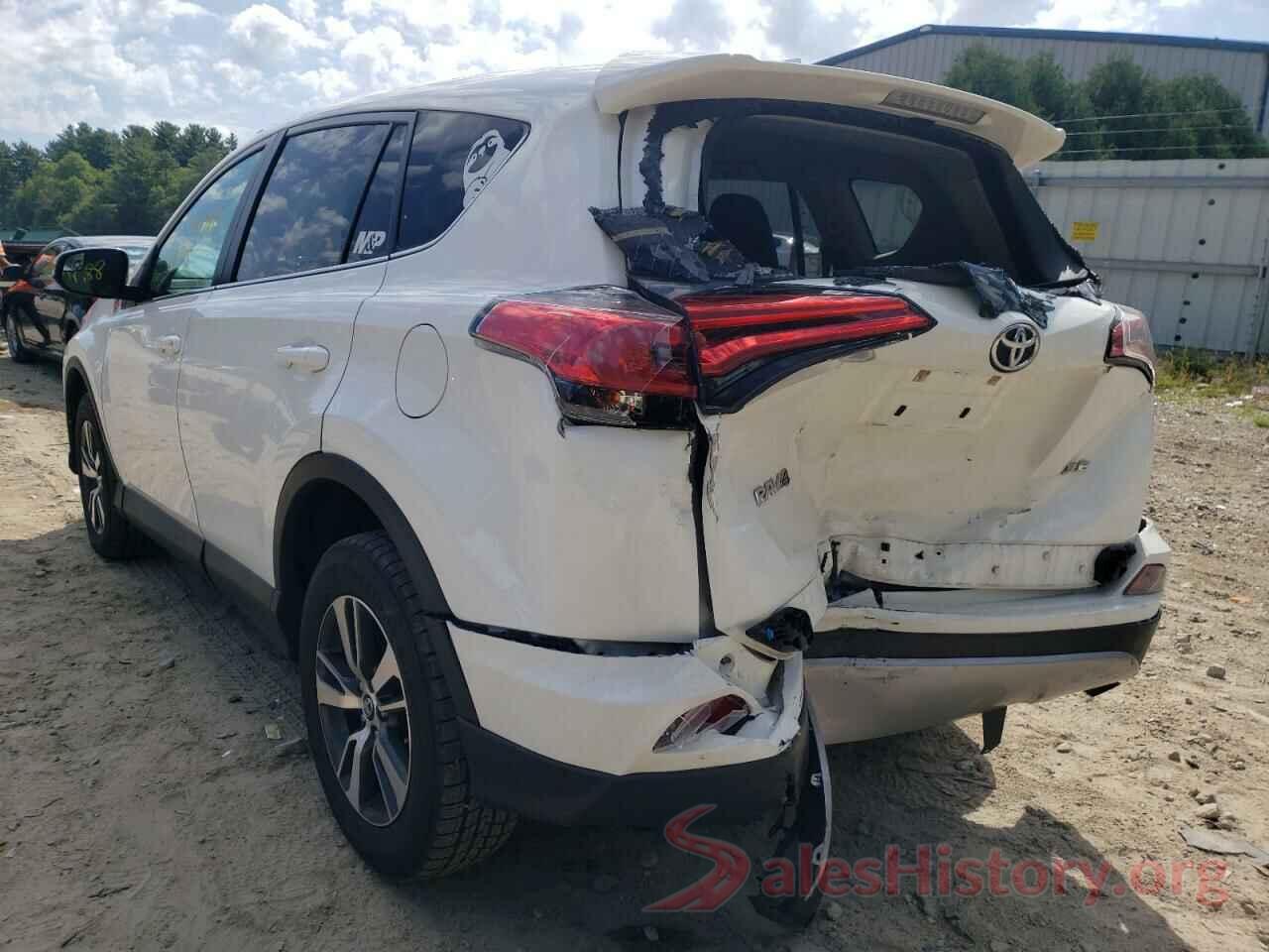 2T3WFREV1JW483335 2018 TOYOTA RAV4