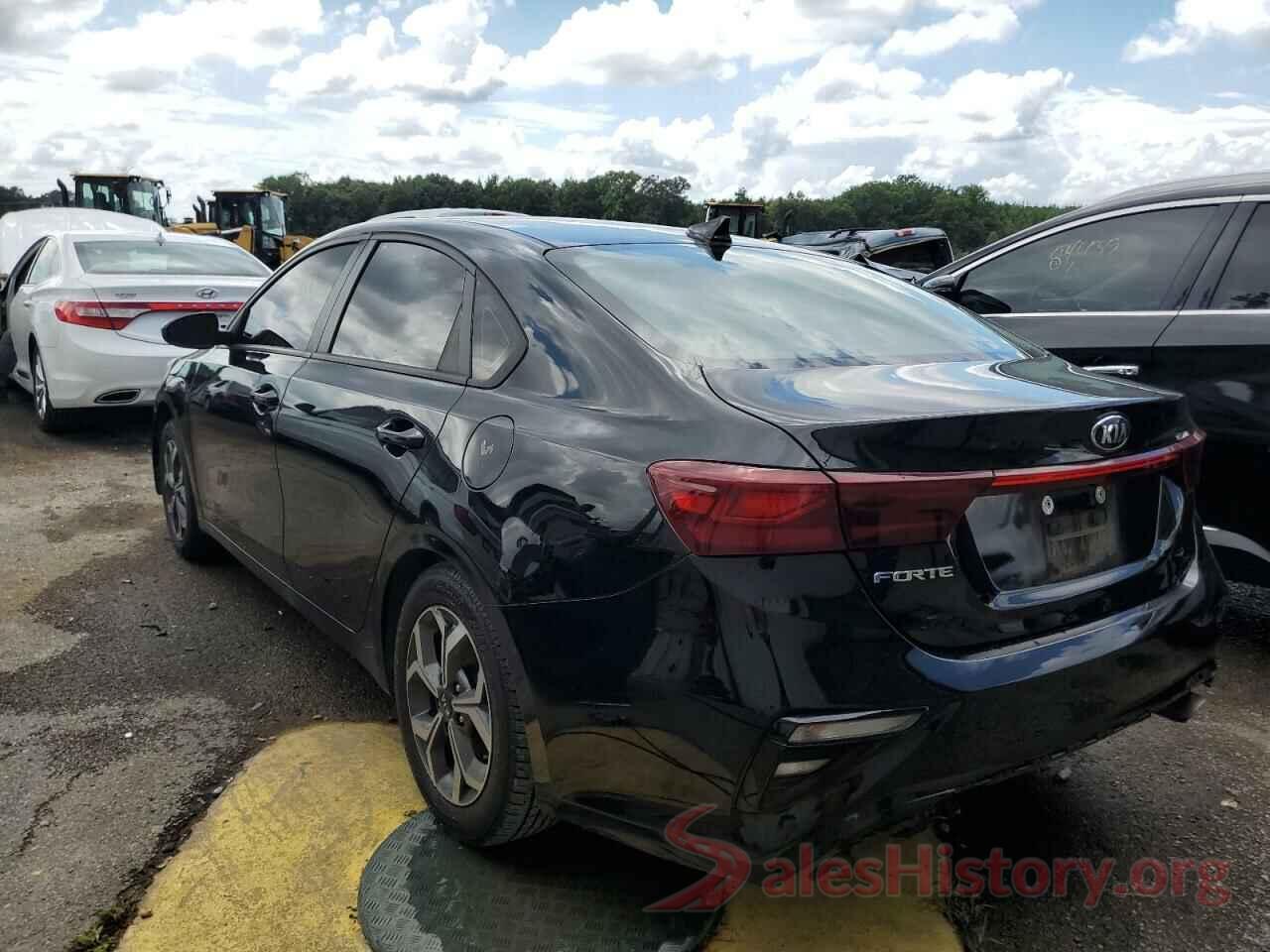 3KPF24AD4KE136302 2019 KIA FORTE