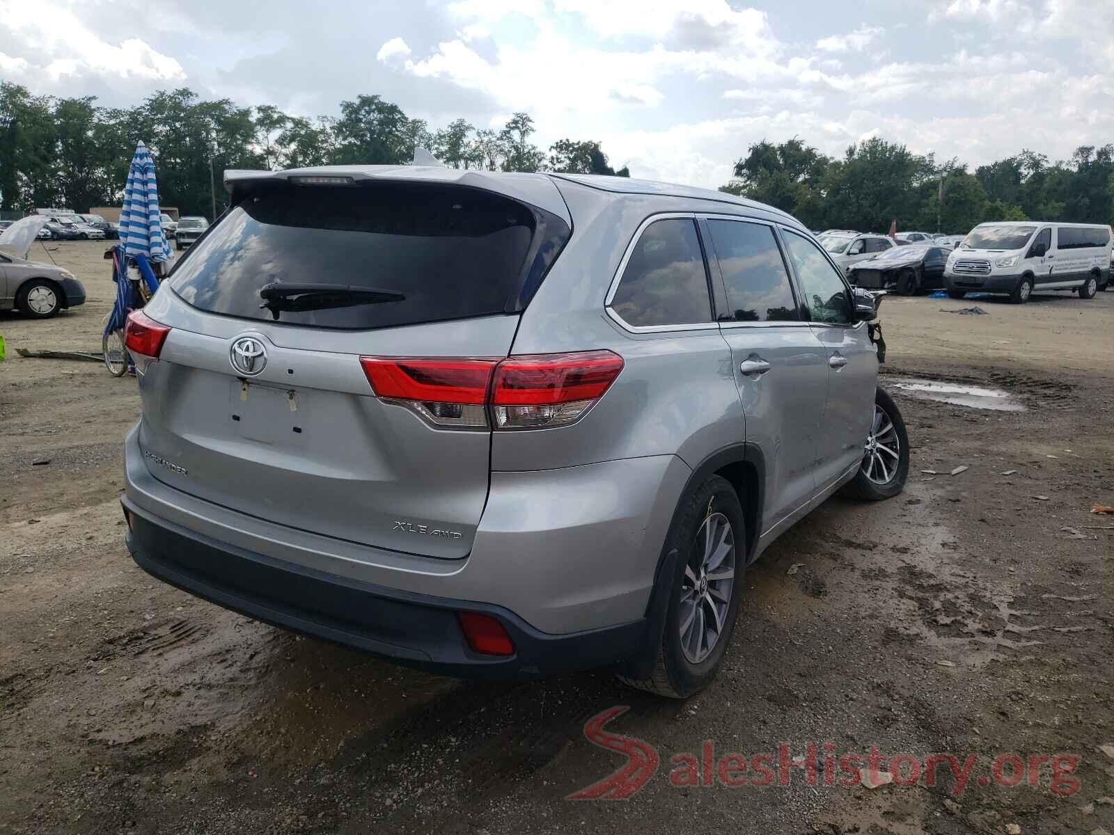 5TDJZRFH4HS405587 2017 TOYOTA HIGHLANDER