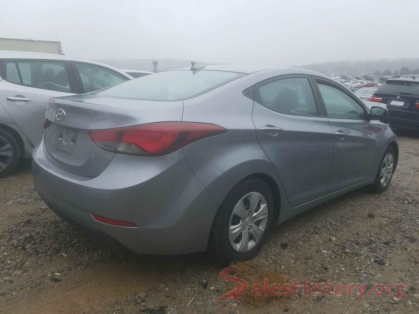 5NPDH4AE3GH749562 2016 HYUNDAI ELANTRA