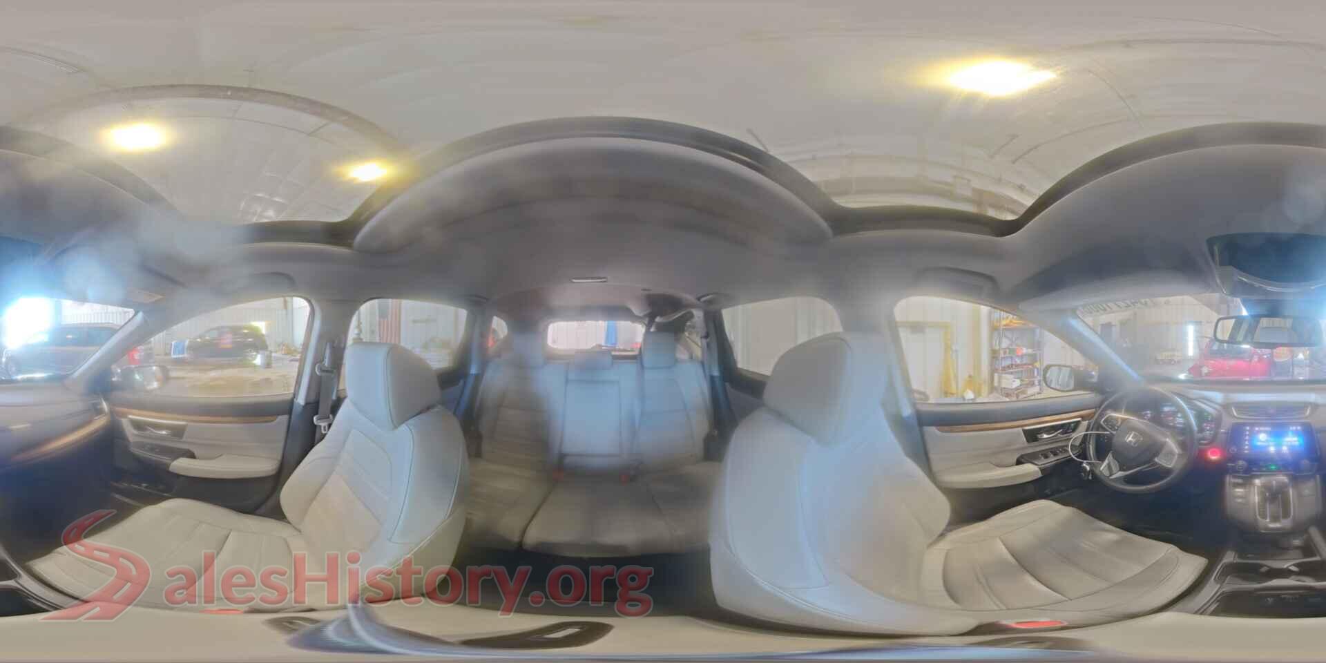 2018 HONDA CRV VIN 7FARW2H96JE029336, damage close-up