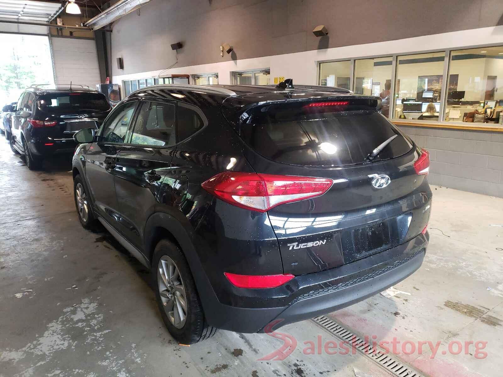 KM8J3CA42JU763884 2018 HYUNDAI TUCSON