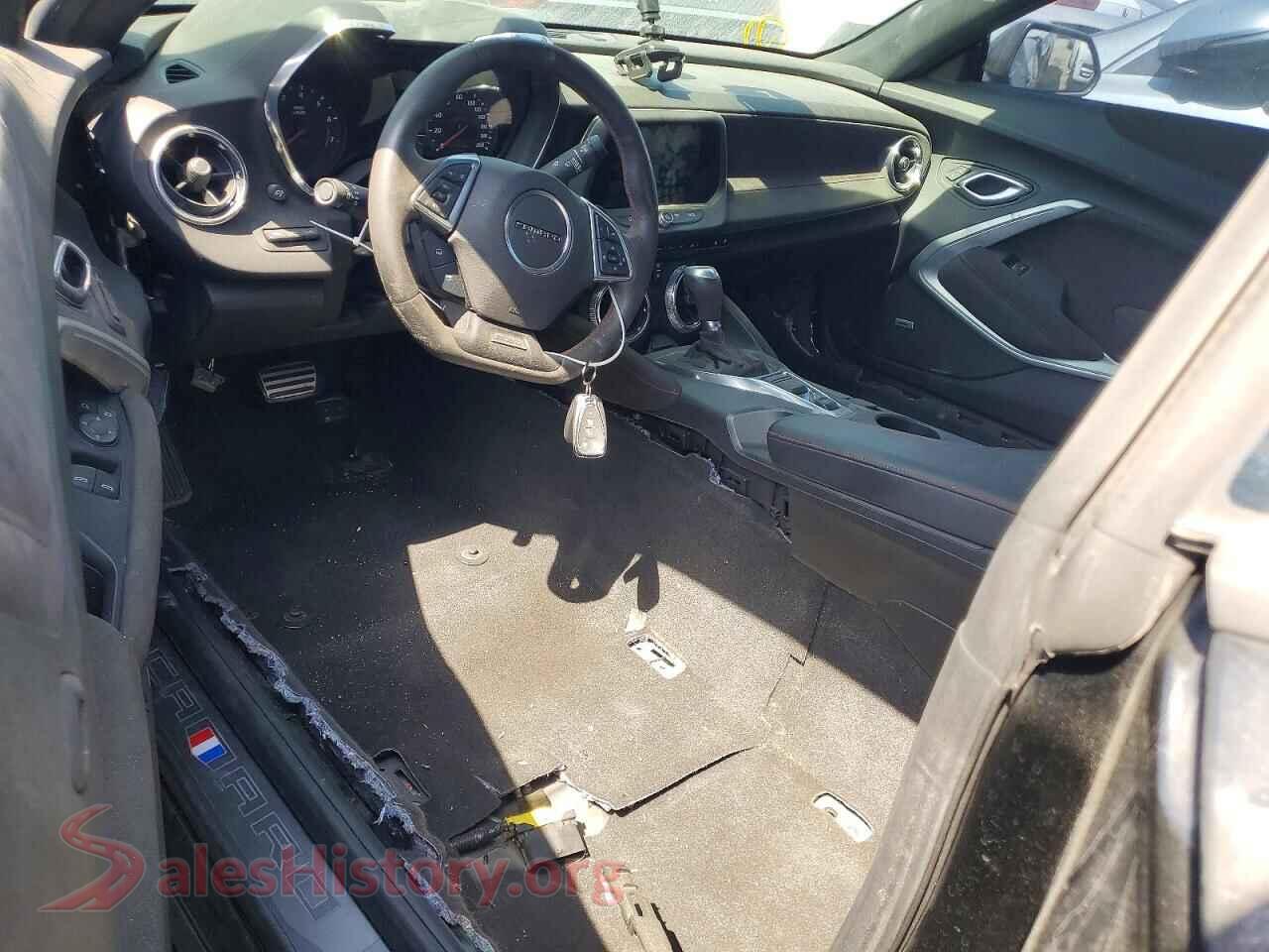 2019 CHEVROLET CAMARO VIN 1G1FK1R60K0153135, engine bay