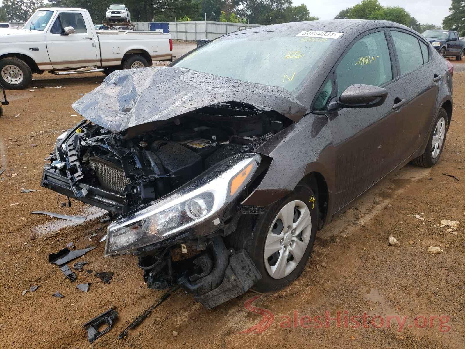 3KPFK4A7XHE158260 2017 KIA FORTE