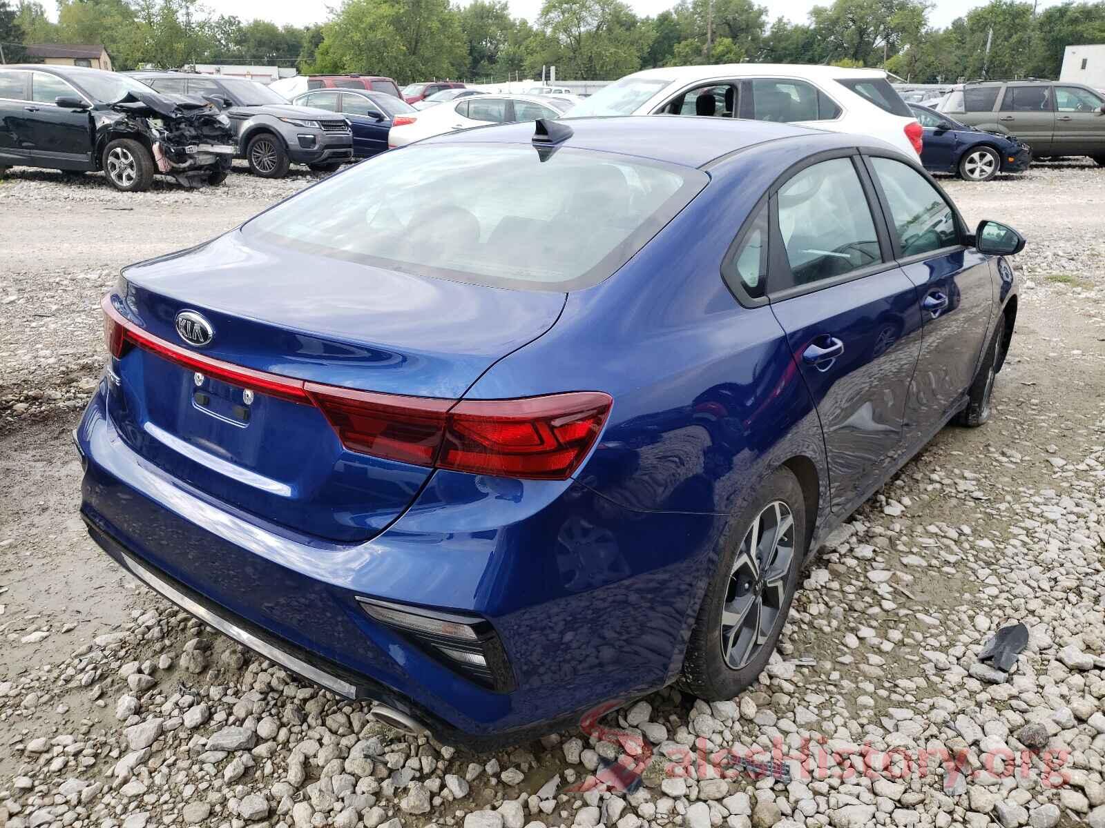 3KPF24AD8ME266649 2021 KIA FORTE