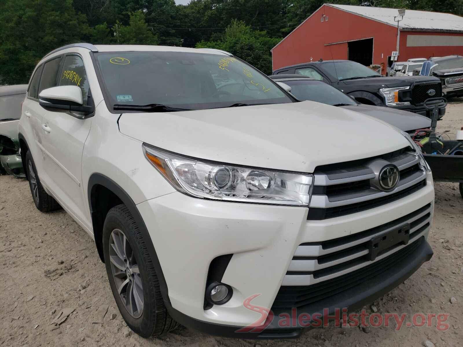 5TDJZRFH8JS557877 2018 TOYOTA HIGHLANDER