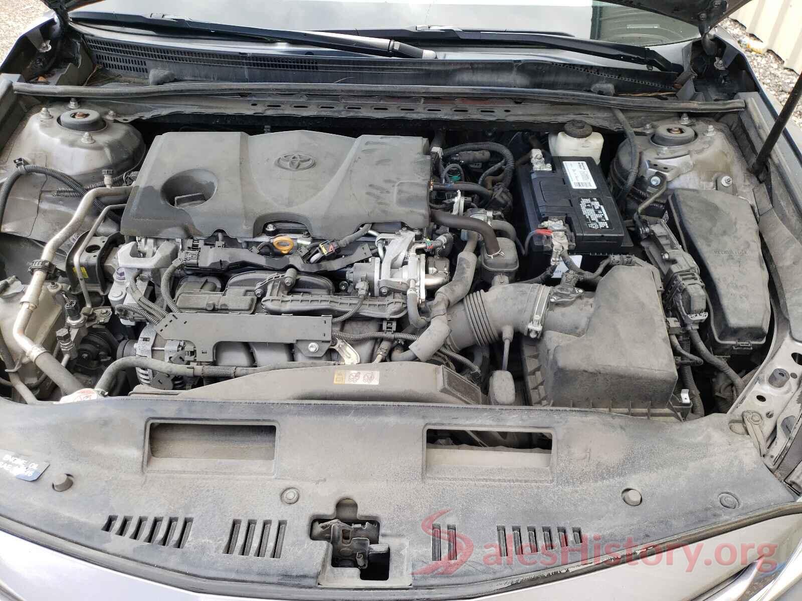 4T1B11HK8JU022822 2018 TOYOTA CAMRY