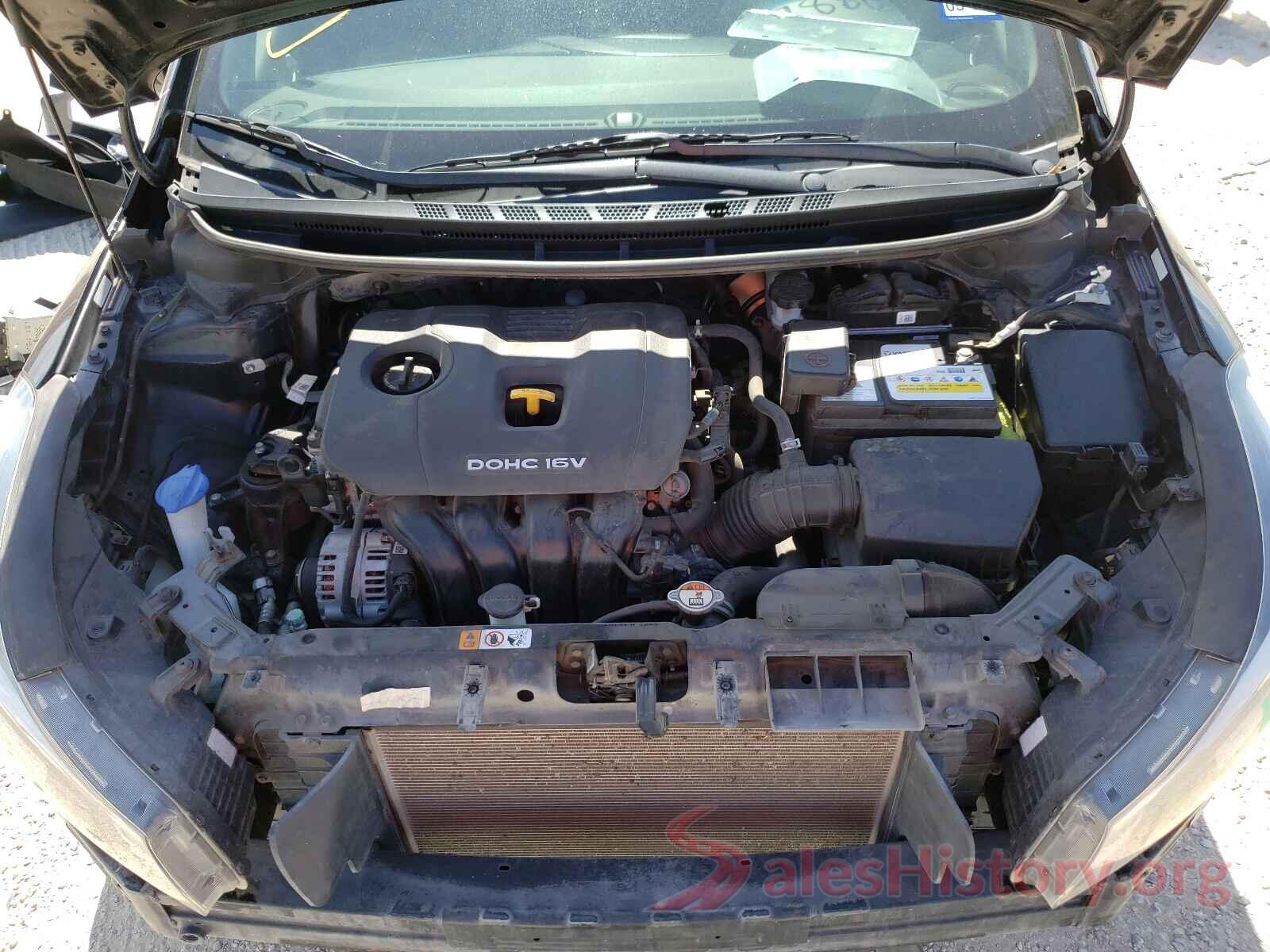 3KPFK4A78JE220678 2018 KIA FORTE