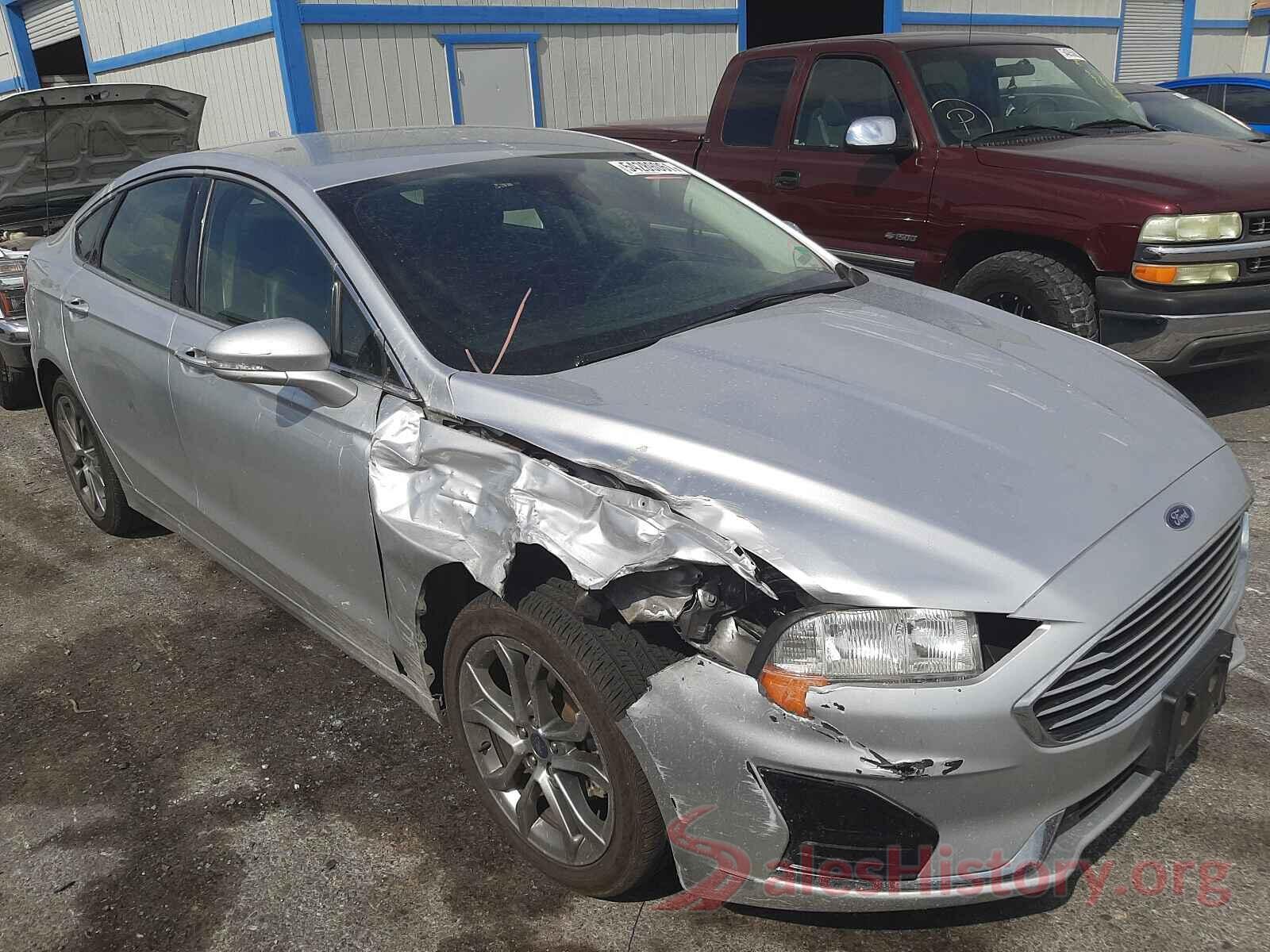 3FA6P0CD3KR138192 2019 FORD FUSION