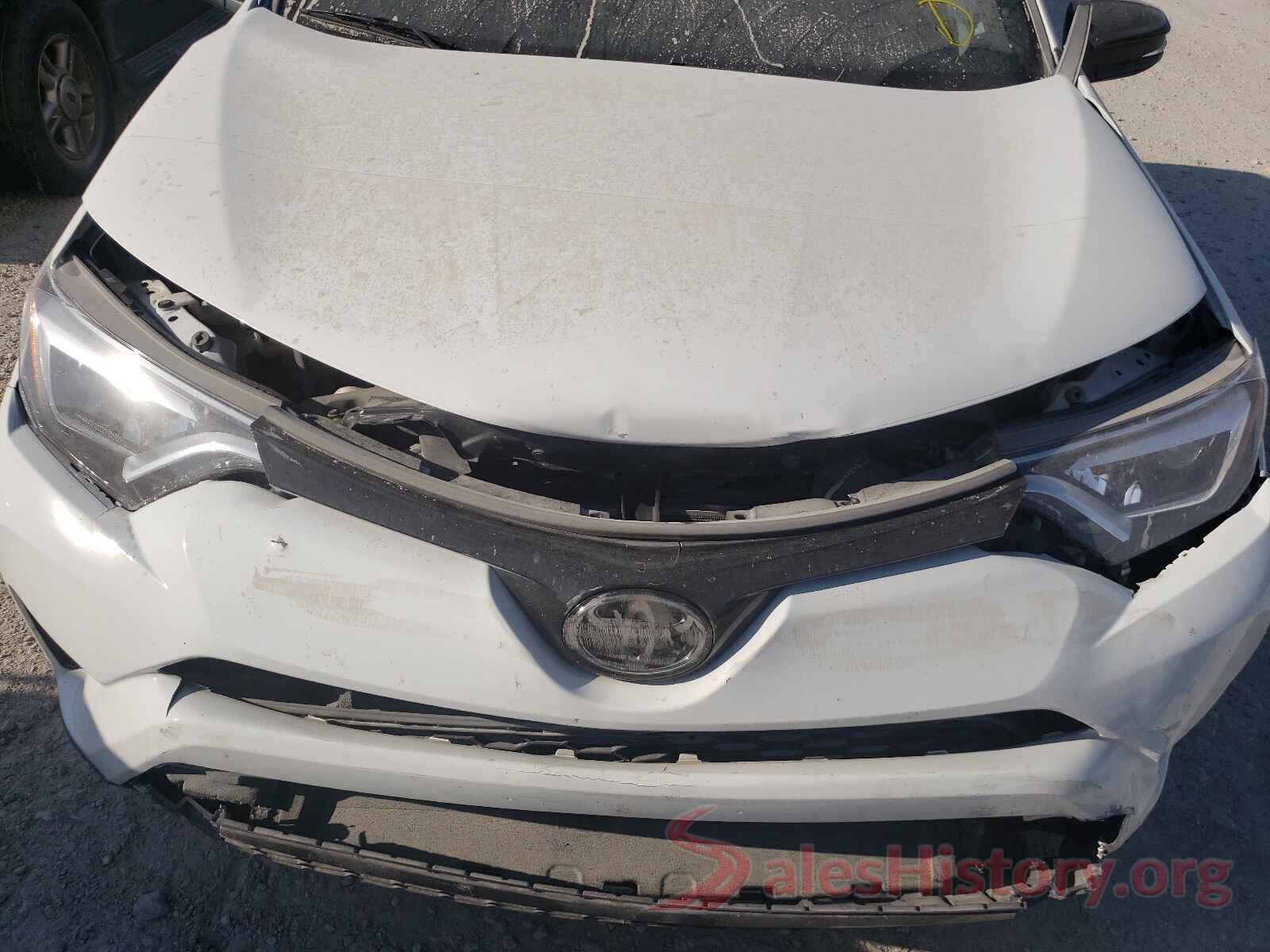 JTMJFREV8HJ136815 2017 TOYOTA RAV4