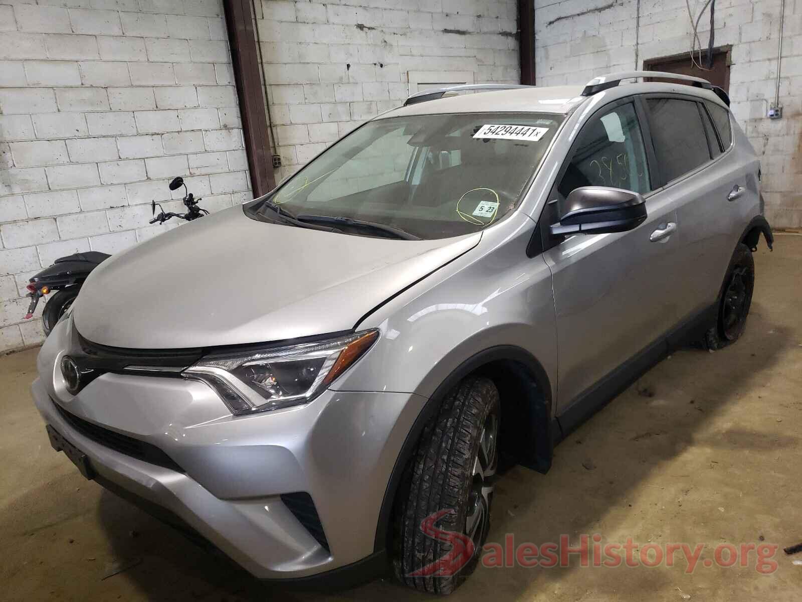 2T3BFREV9JW722113 2018 TOYOTA RAV4