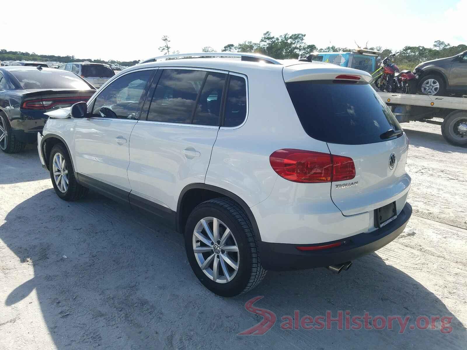 WVGRV7AXXHK022693 2017 VOLKSWAGEN TIGUAN