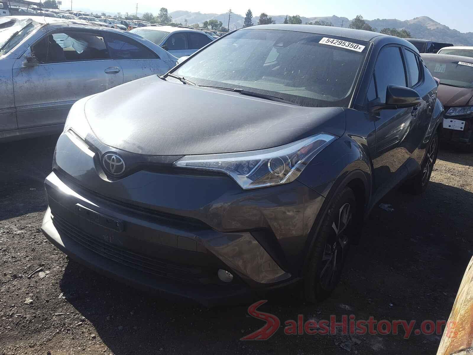 NMTKHMBX8JR033456 2018 TOYOTA C-HR