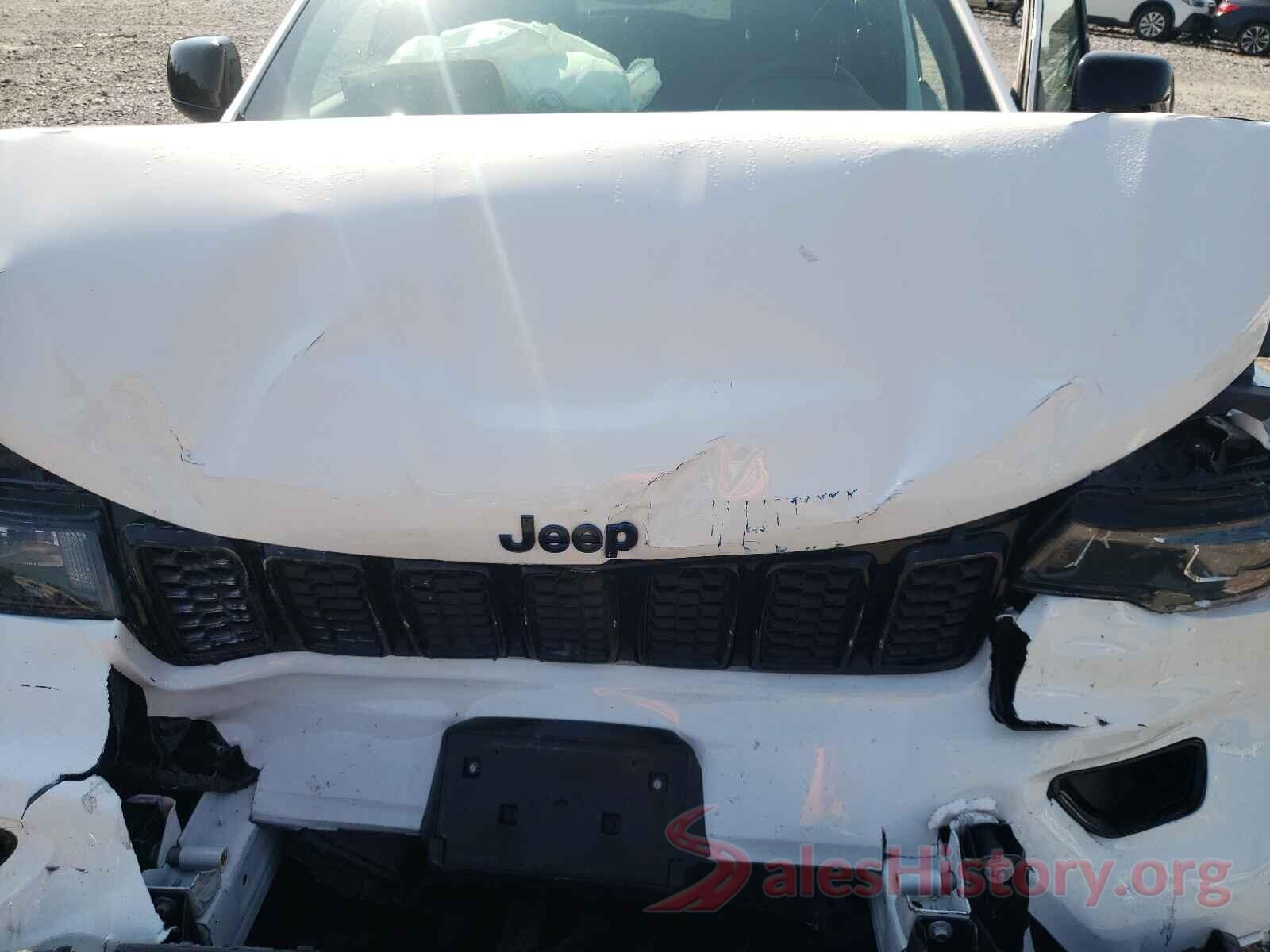 1C4RJFAG9JC477951 2018 JEEP CHEROKEE