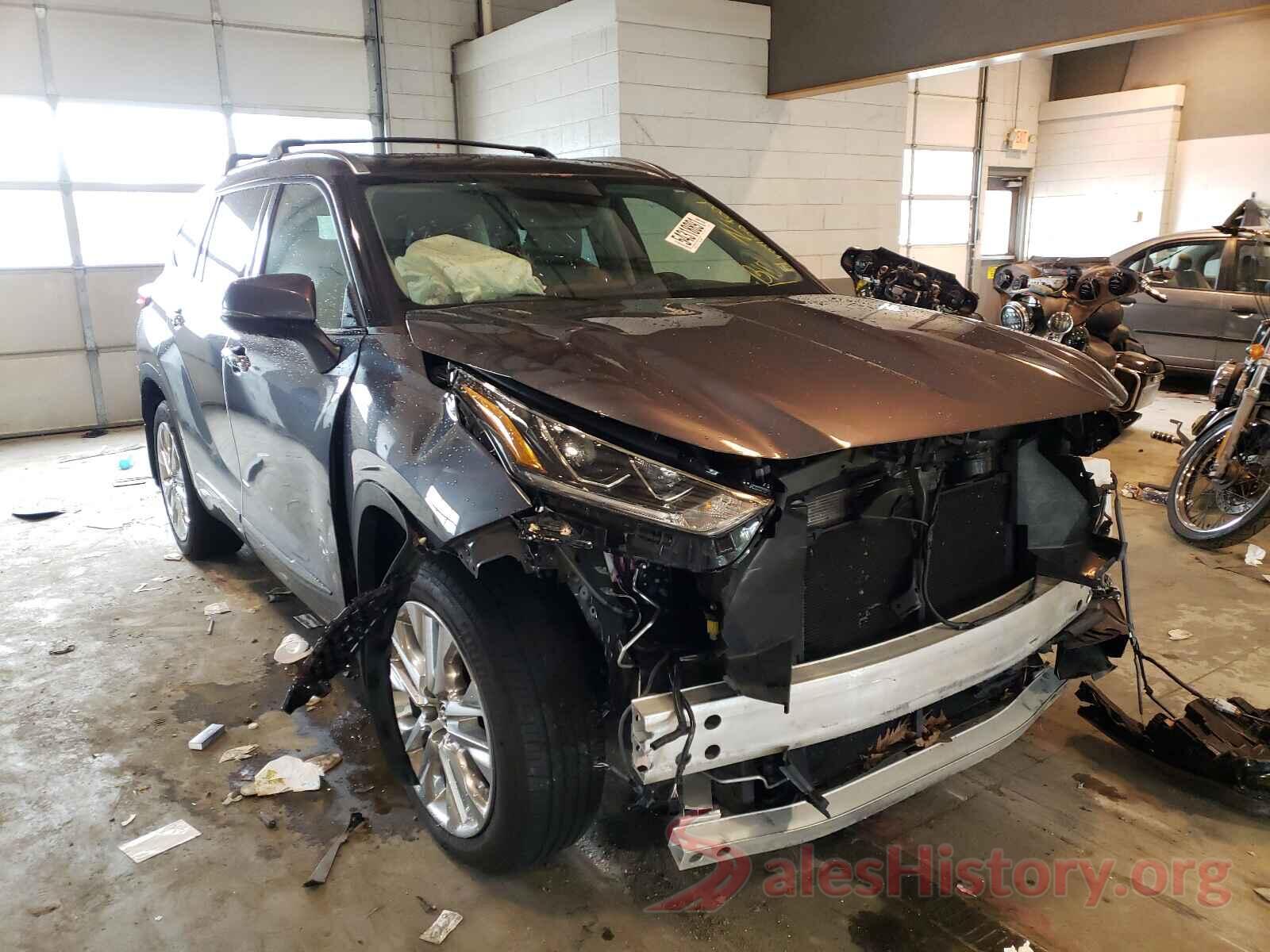 5TDDZRBH8LS039726 2020 TOYOTA HIGHLANDER