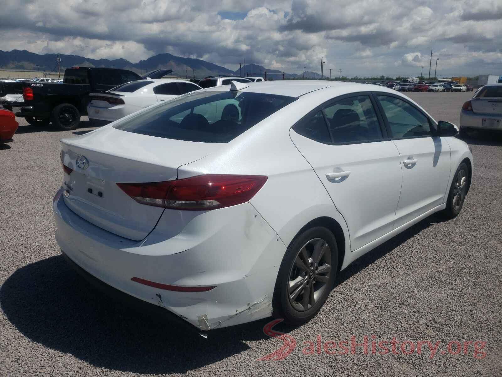 5NPD84LF7JH388947 2018 HYUNDAI ELANTRA