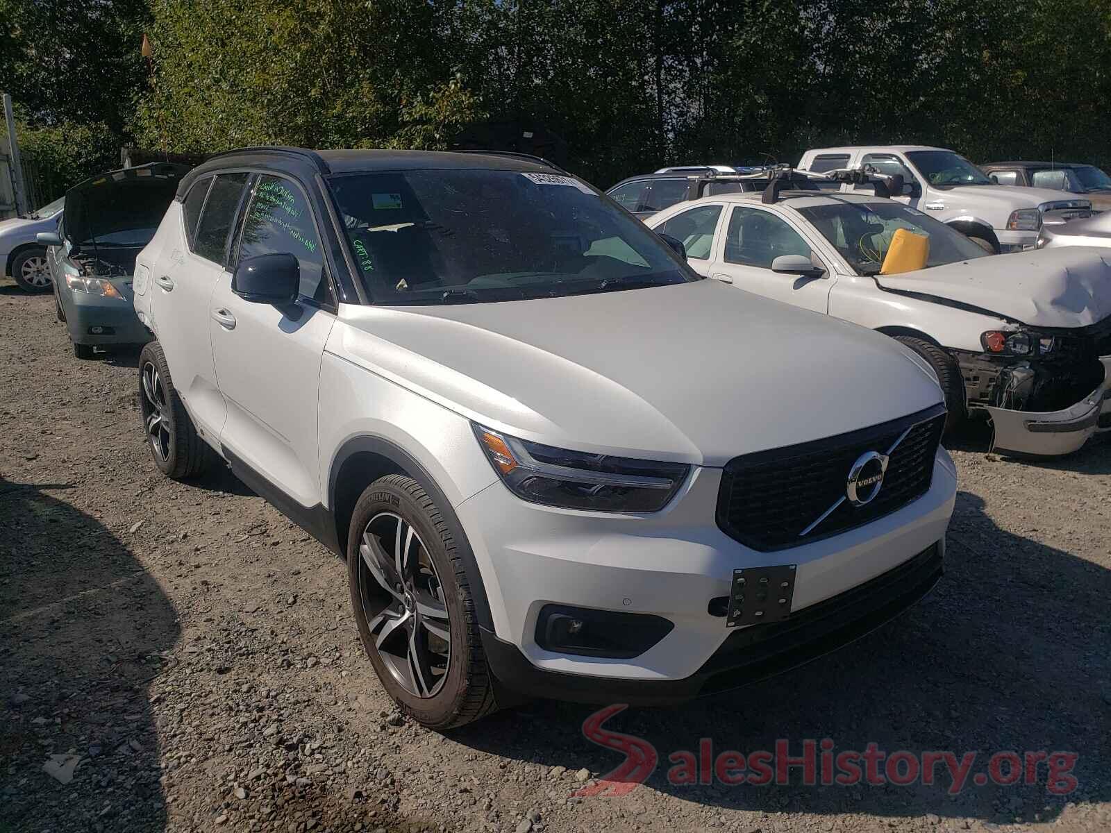 YV4162UM6L2288737 2020 VOLVO XC40