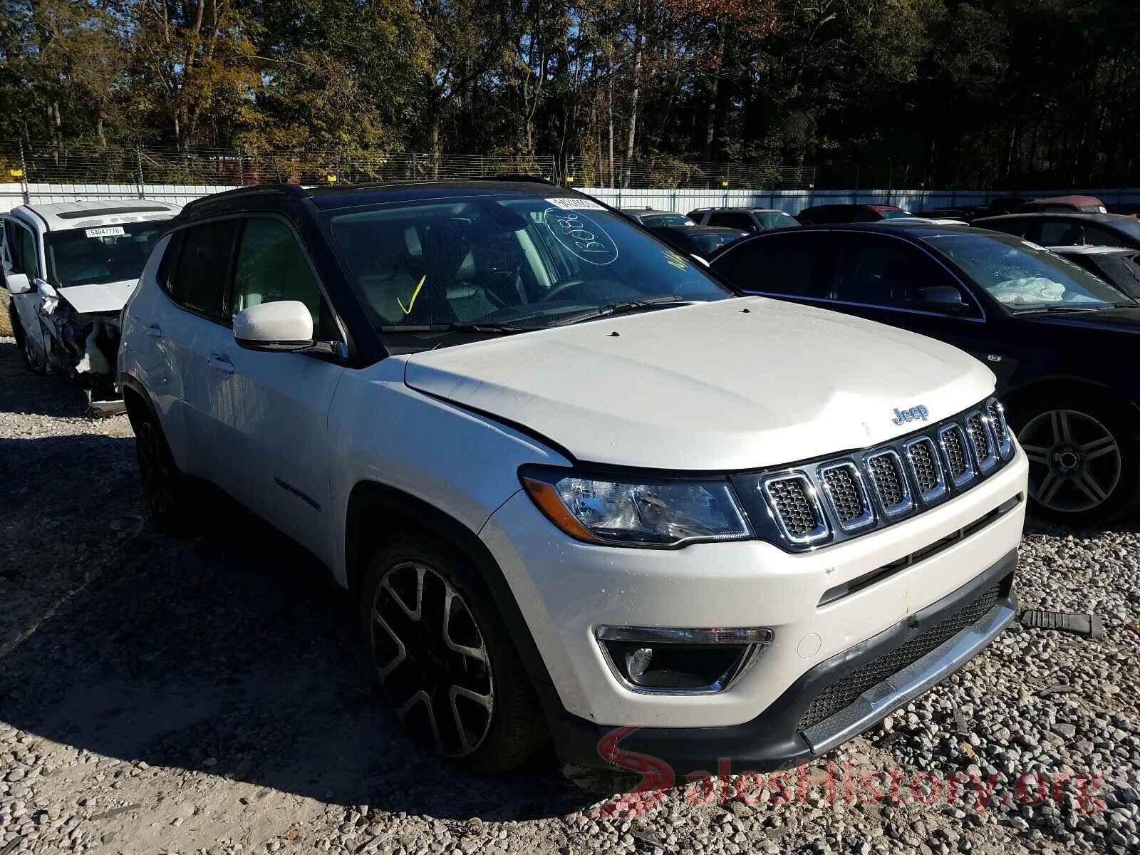 3C4NJCCB3JT122132 2018 JEEP COMPASS