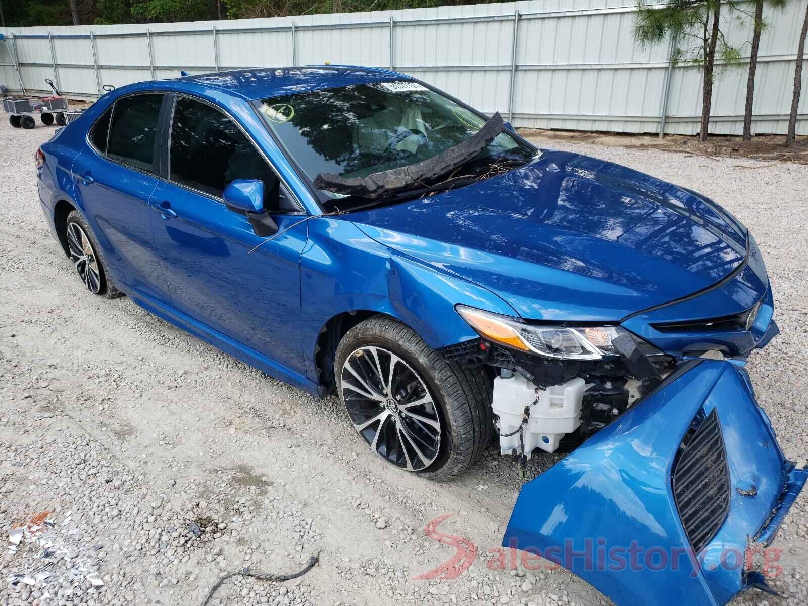 4T1B11HK3KU261857 2019 TOYOTA CAMRY