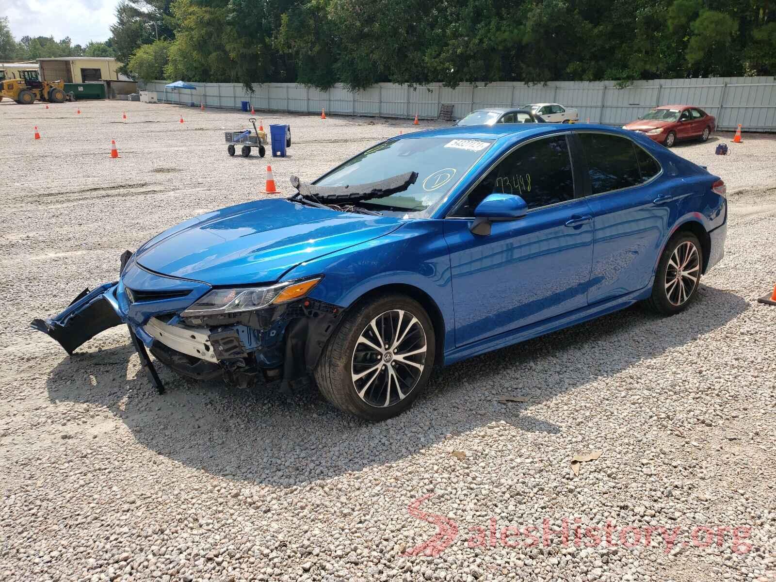 4T1B11HK3KU261857 2019 TOYOTA CAMRY