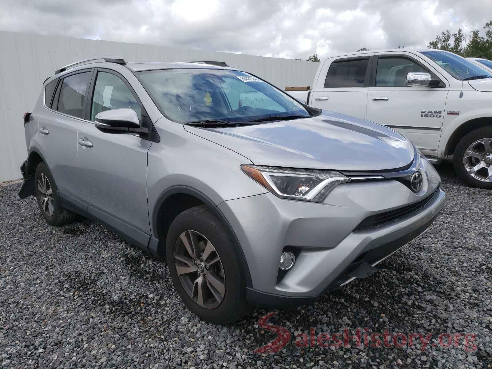 2T3RFREV7HW641863 2017 TOYOTA RAV4