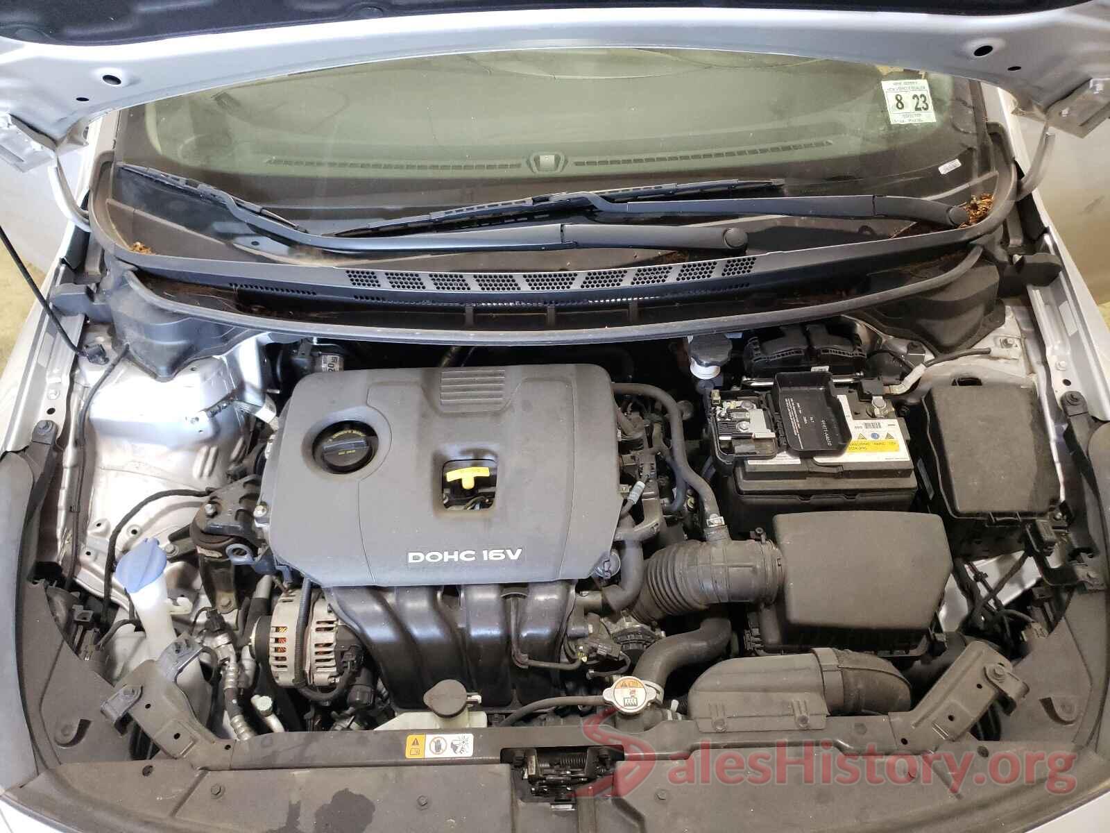 3KPFL4A7XJE247877 2018 KIA FORTE