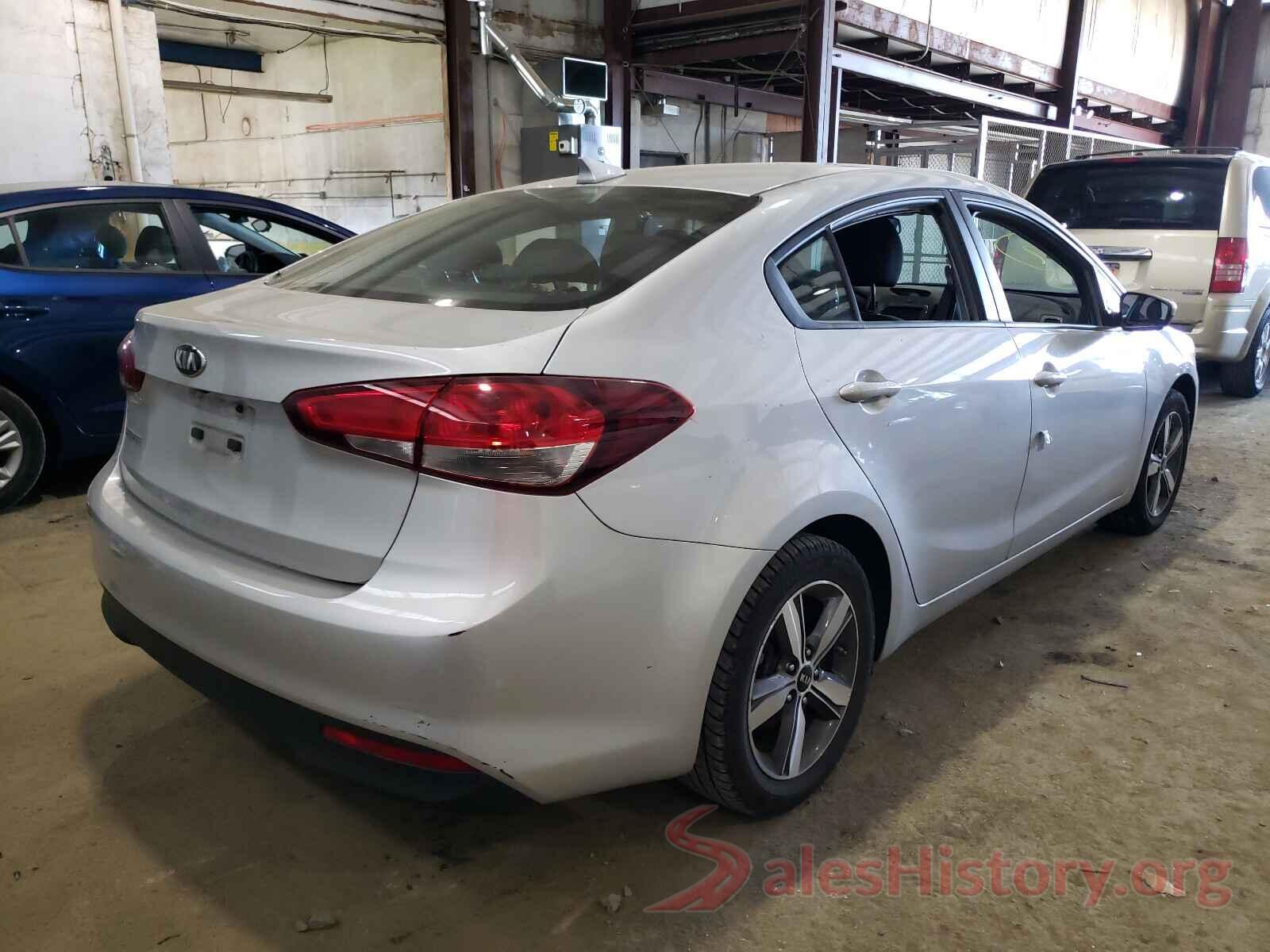 3KPFL4A7XJE247877 2018 KIA FORTE