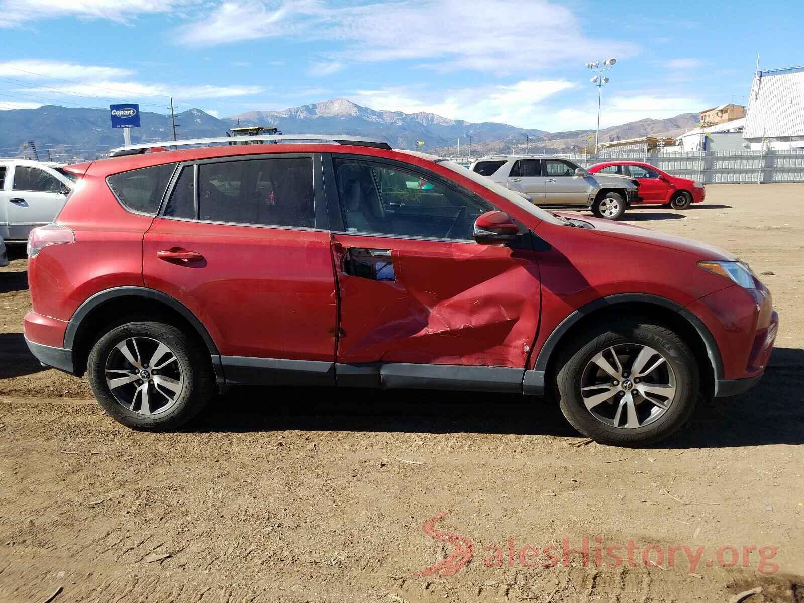 JTMRFREV3HJ116622 2017 TOYOTA RAV4