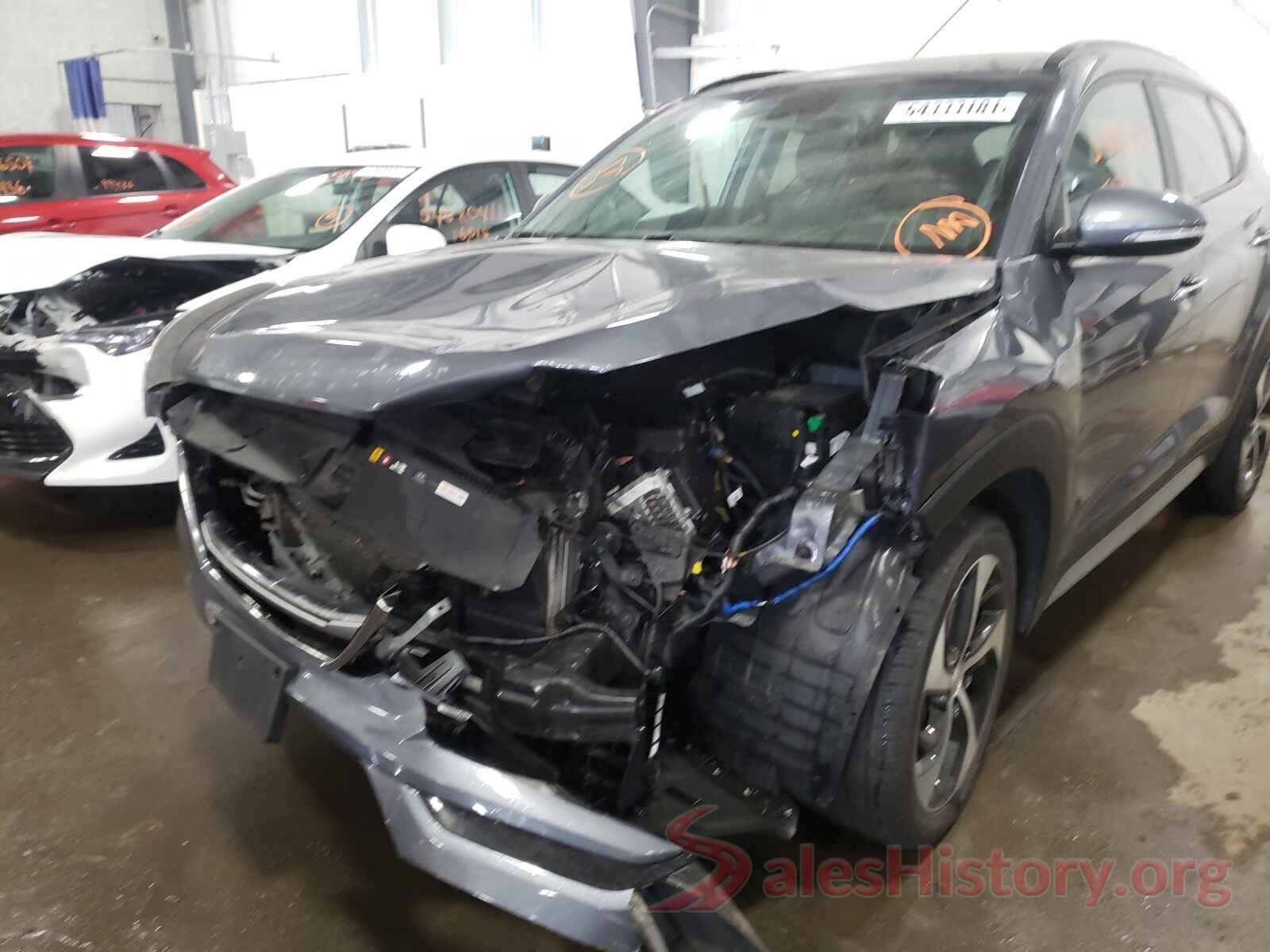 KM8J3CA28HU540032 2017 HYUNDAI TUCSON