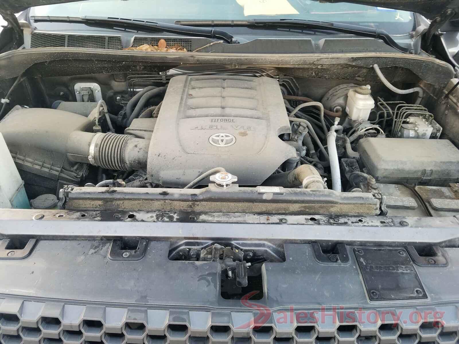 5TFEM5F1XKX135715 2019 TOYOTA TUNDRA