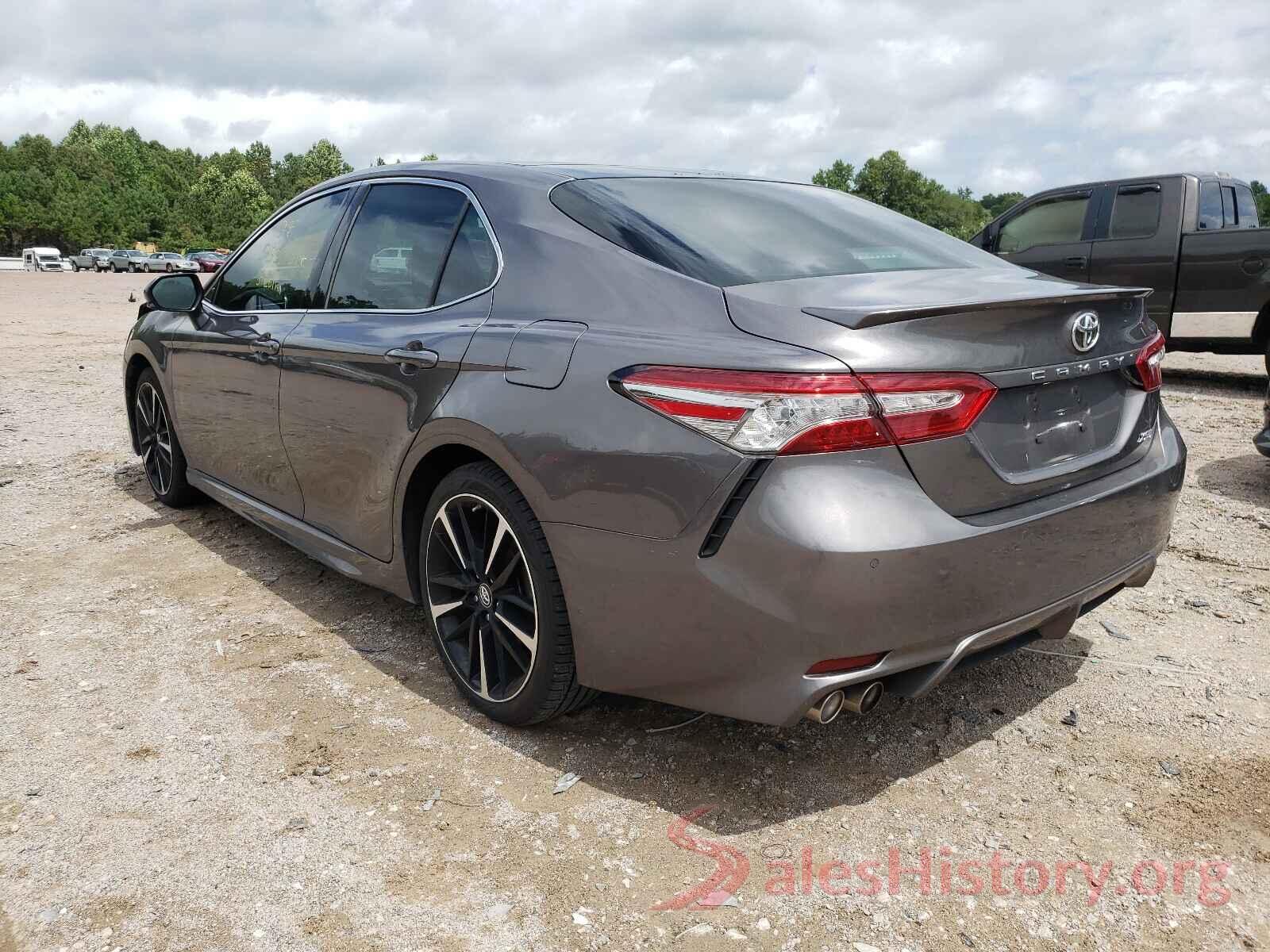 4T1B61HK3JU108279 2018 TOYOTA CAMRY