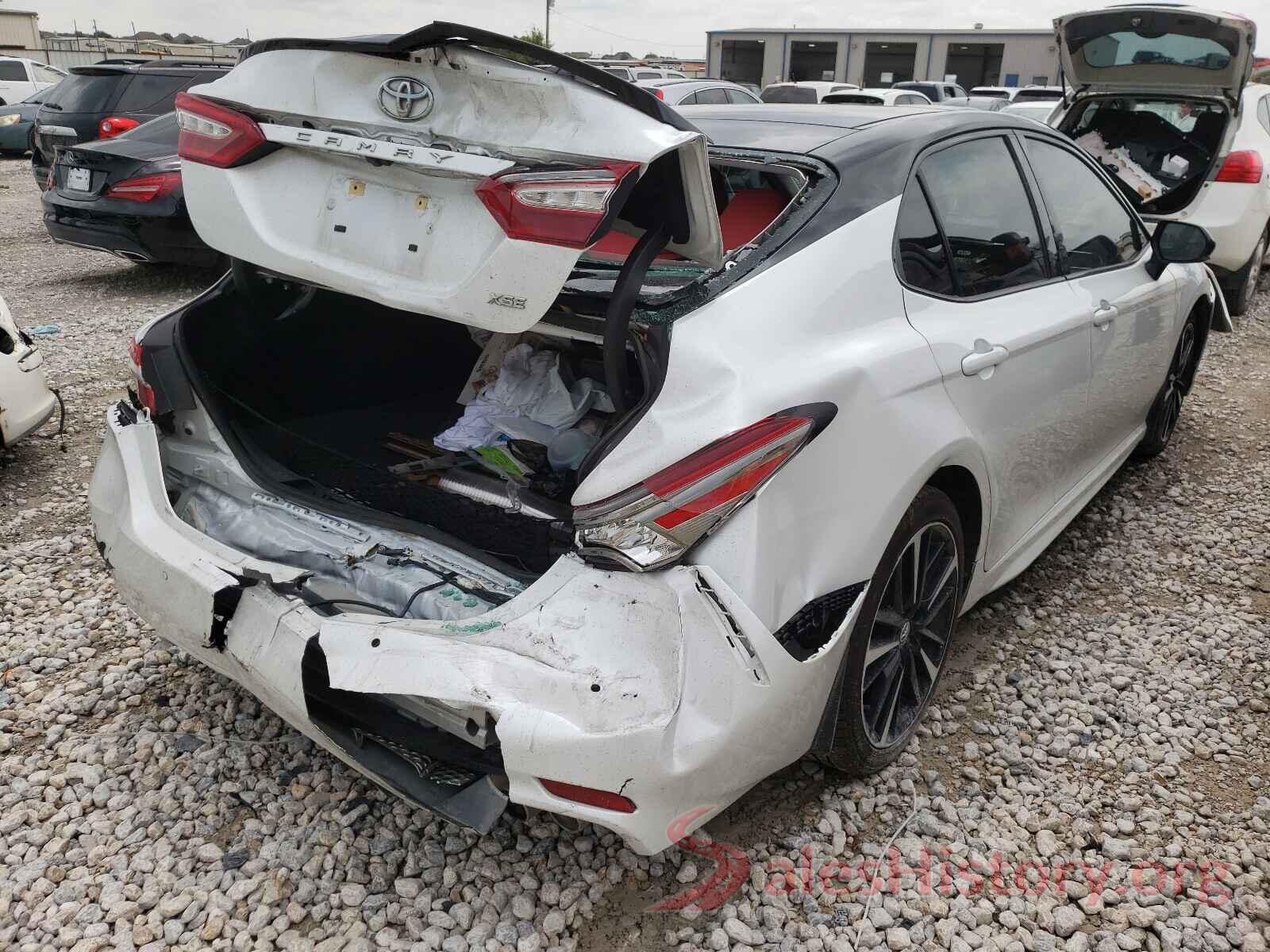 4T1B61HK5JU122975 2018 TOYOTA CAMRY