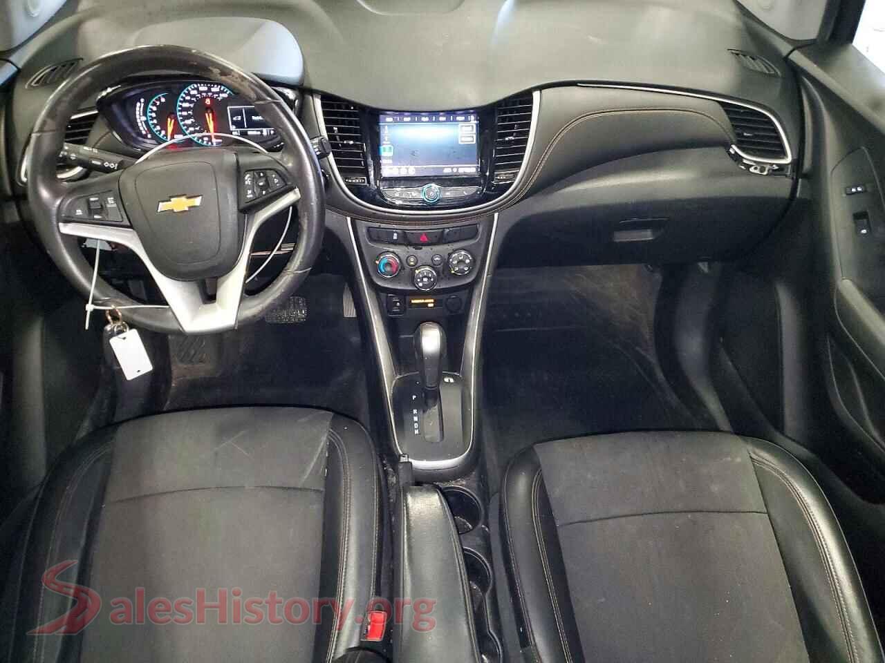 2020 CHEVROLET TRAX VIN KL7CJPSB9LB033067, interior dashboard