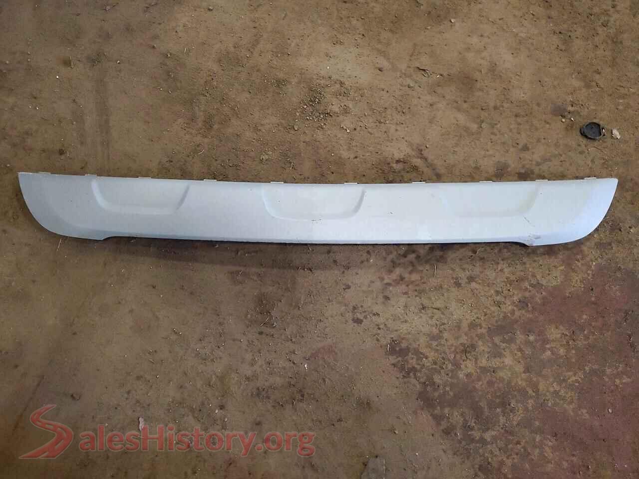 2020 CHEVROLET TRAX VIN KL7CJPSB9LB033067, trunk area