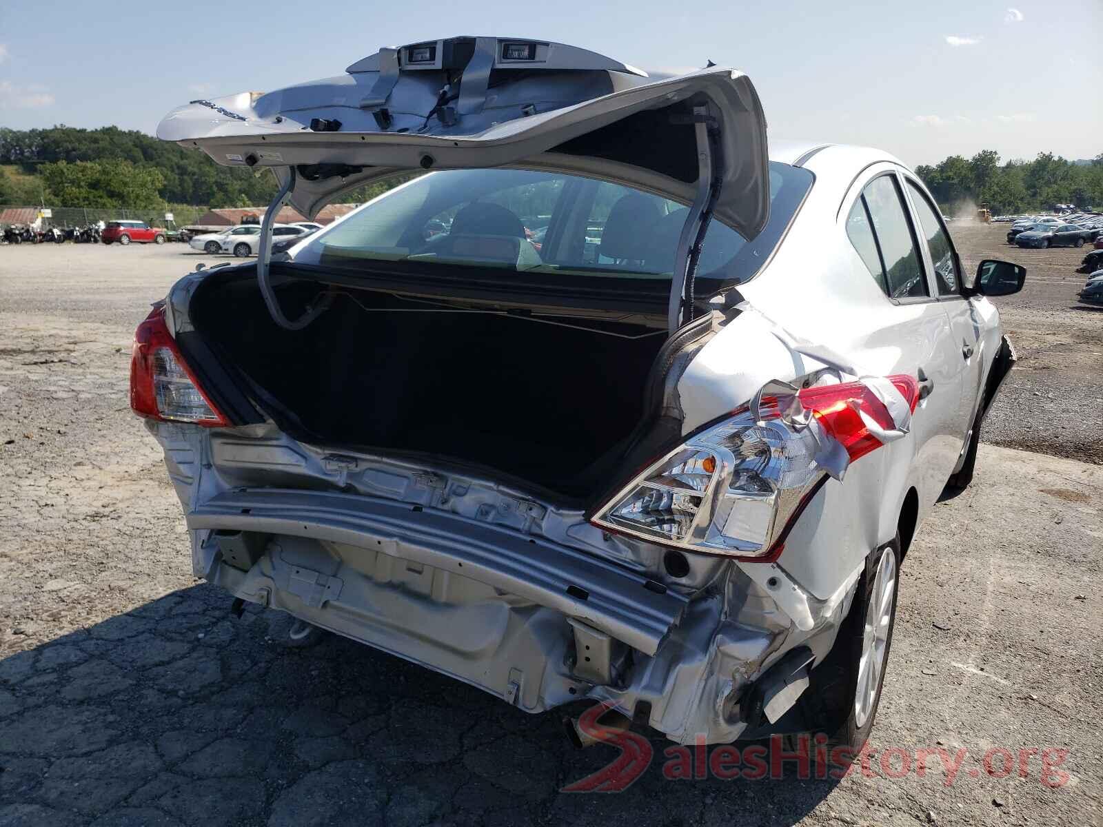 3N1CN7AP6KL808624 2019 NISSAN VERSA