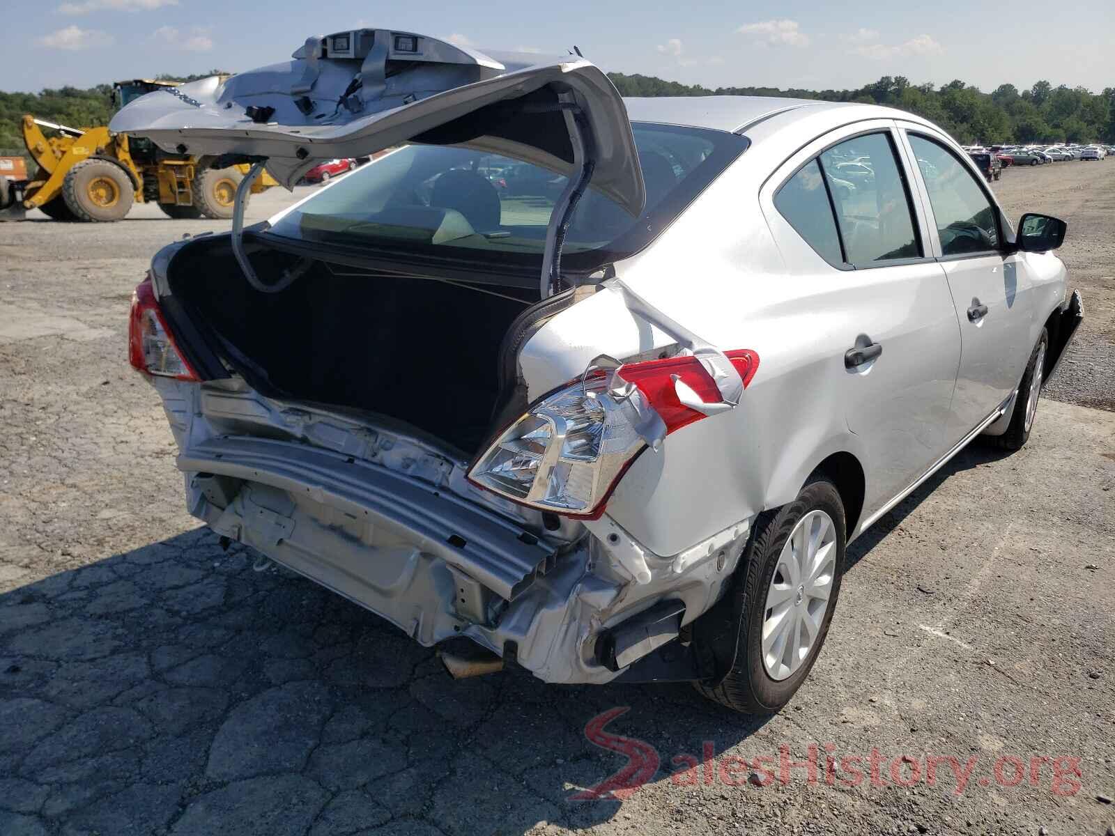 3N1CN7AP6KL808624 2019 NISSAN VERSA