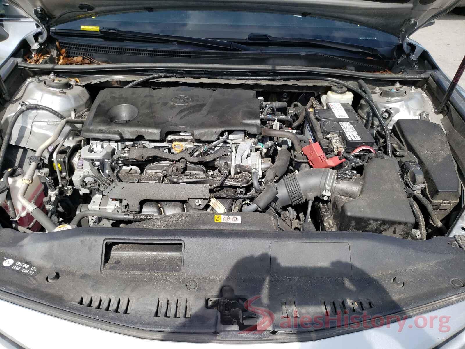 4T1B11HK2JU075807 2018 TOYOTA CAMRY