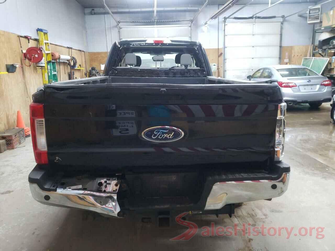 1FT7X2BT6JEB26896 2018 FORD F250