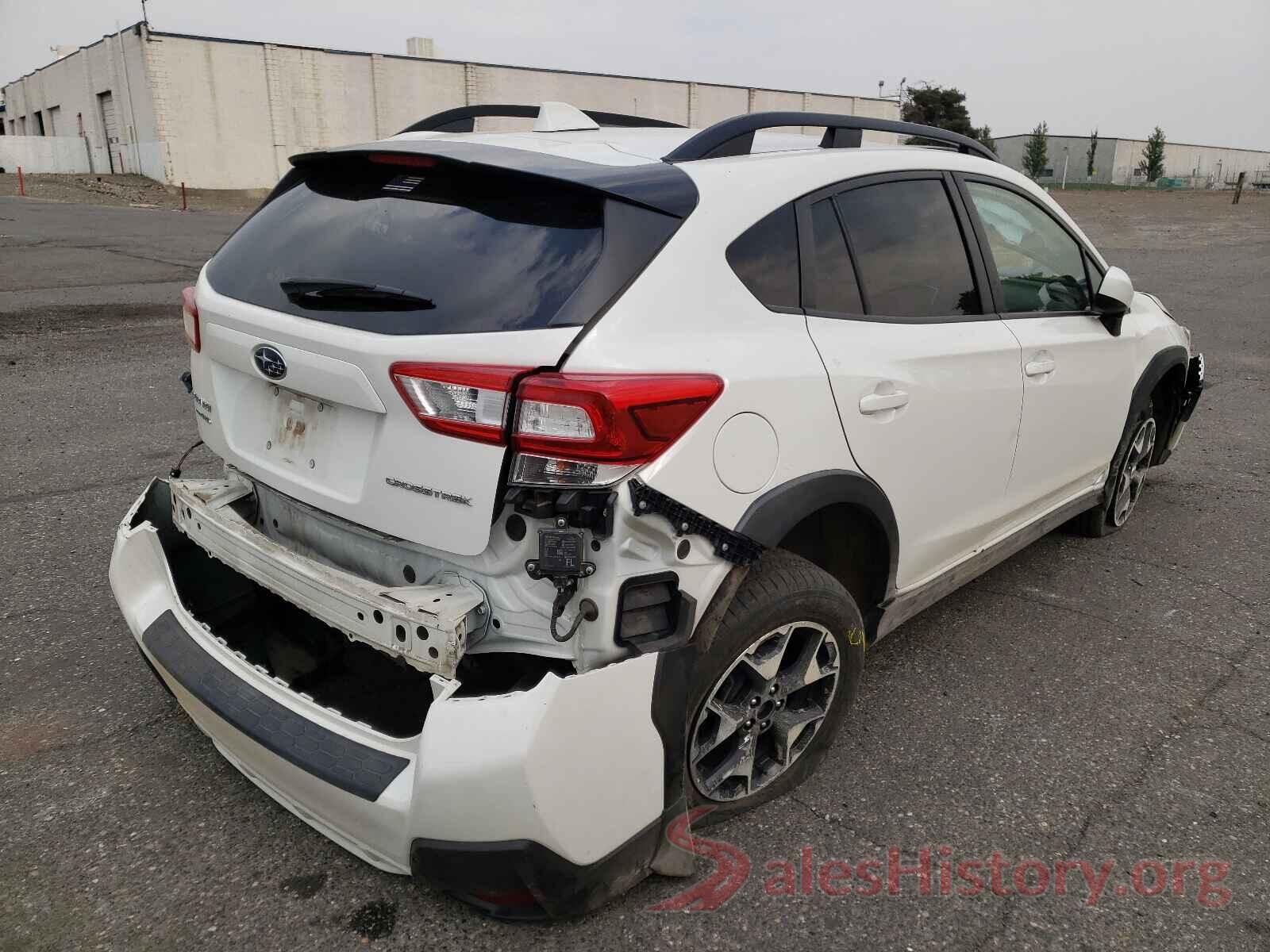 JF2GTADC8JH231135 2018 SUBARU CROSSTREK