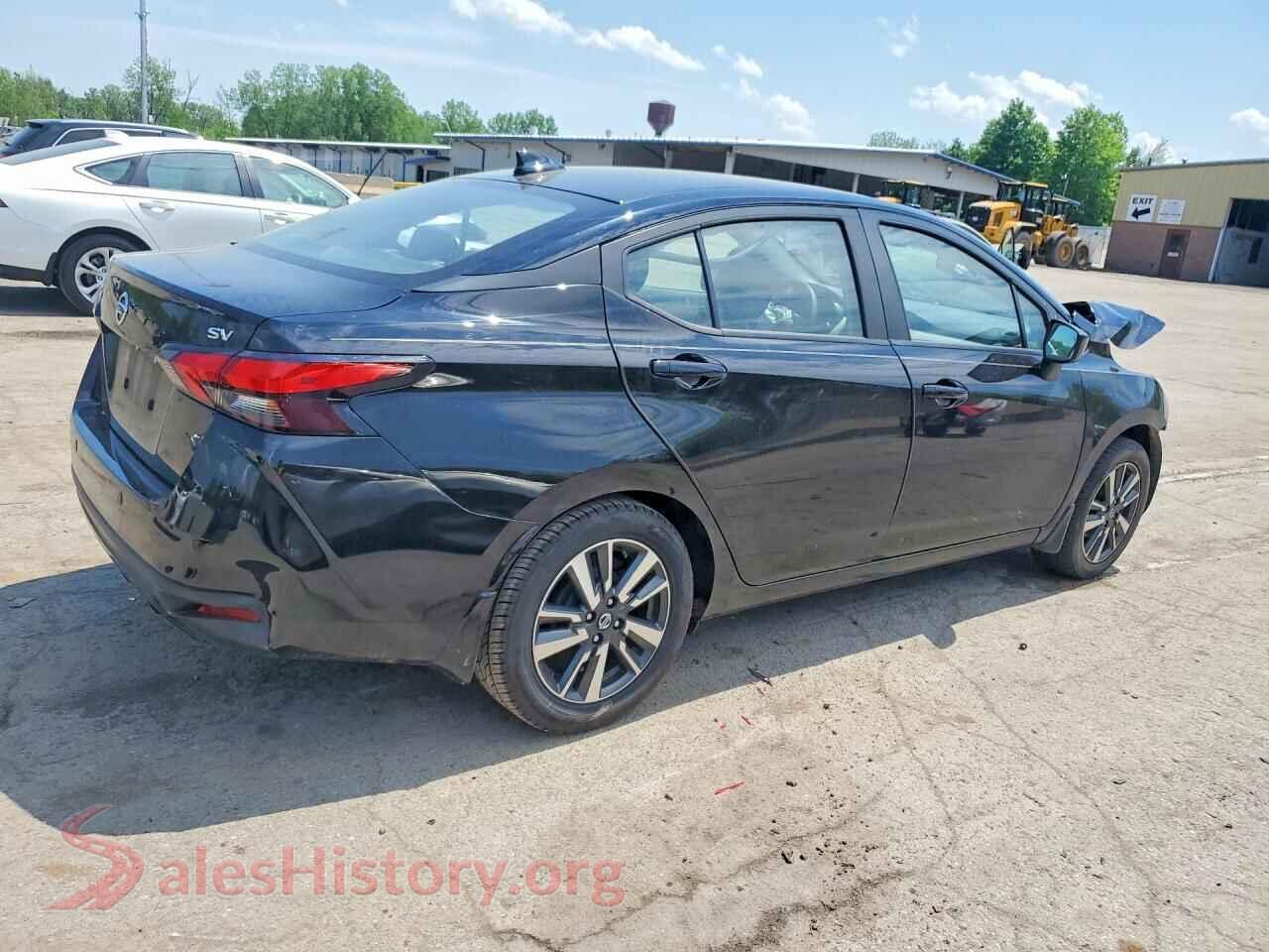 2022 NISSAN VERSA VIN 3N1CN8EV0NL834509, right side view