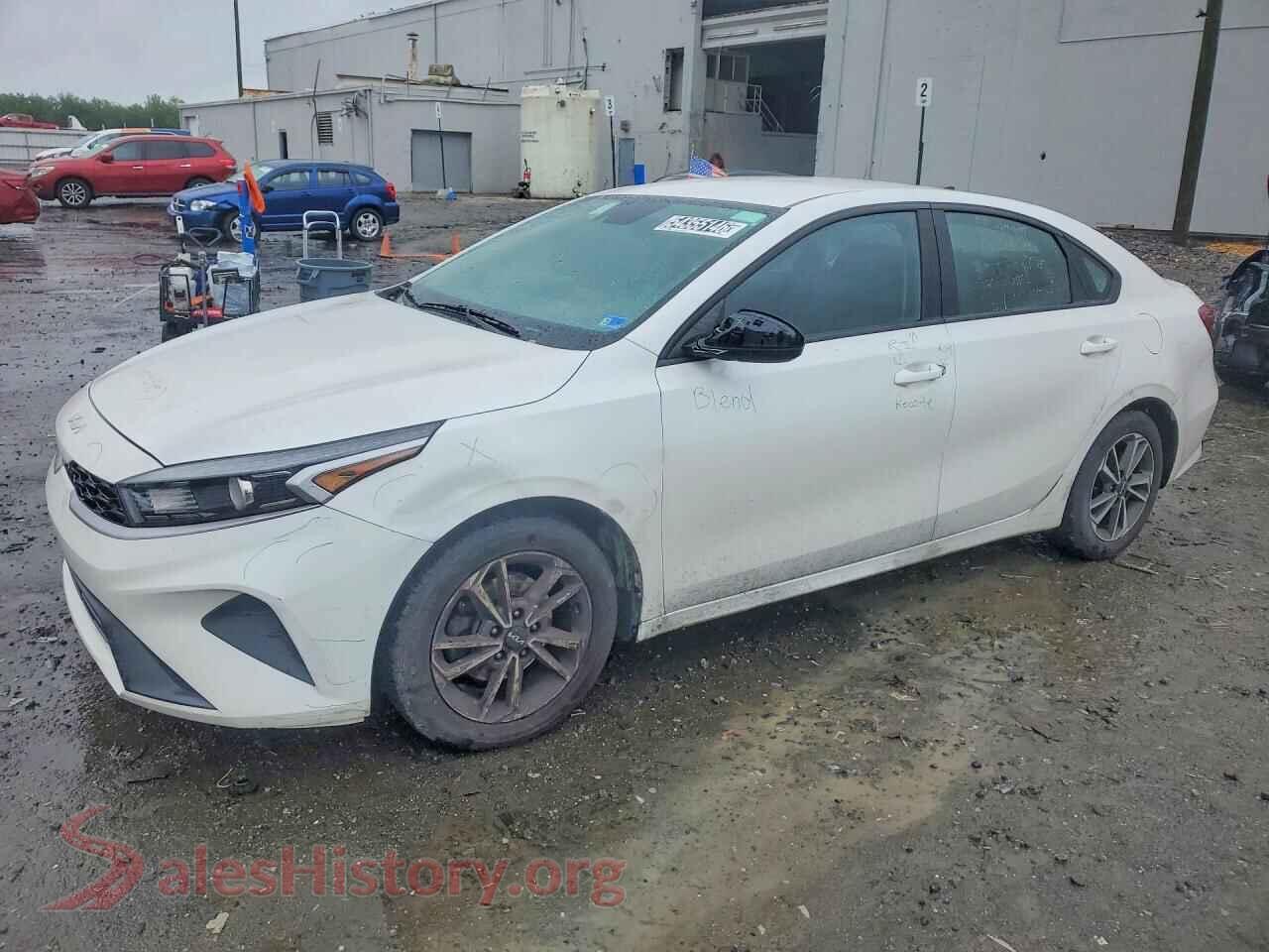 3KPF24AD2PE583301 2023 KIA FORTE