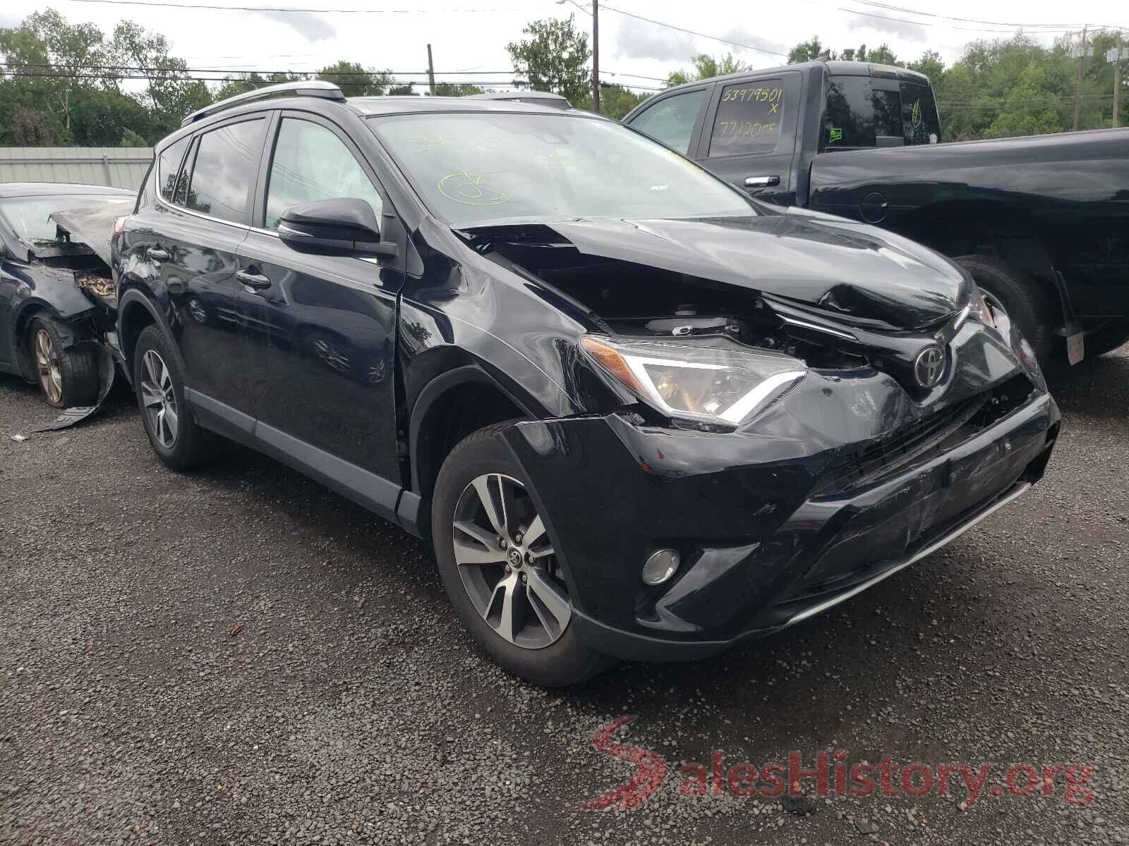 2T3RFREV9JW856280 2018 TOYOTA RAV4