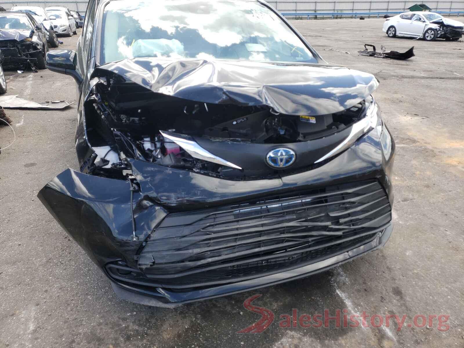 5TDKRKEC8MS048975 2021 TOYOTA SIENNA