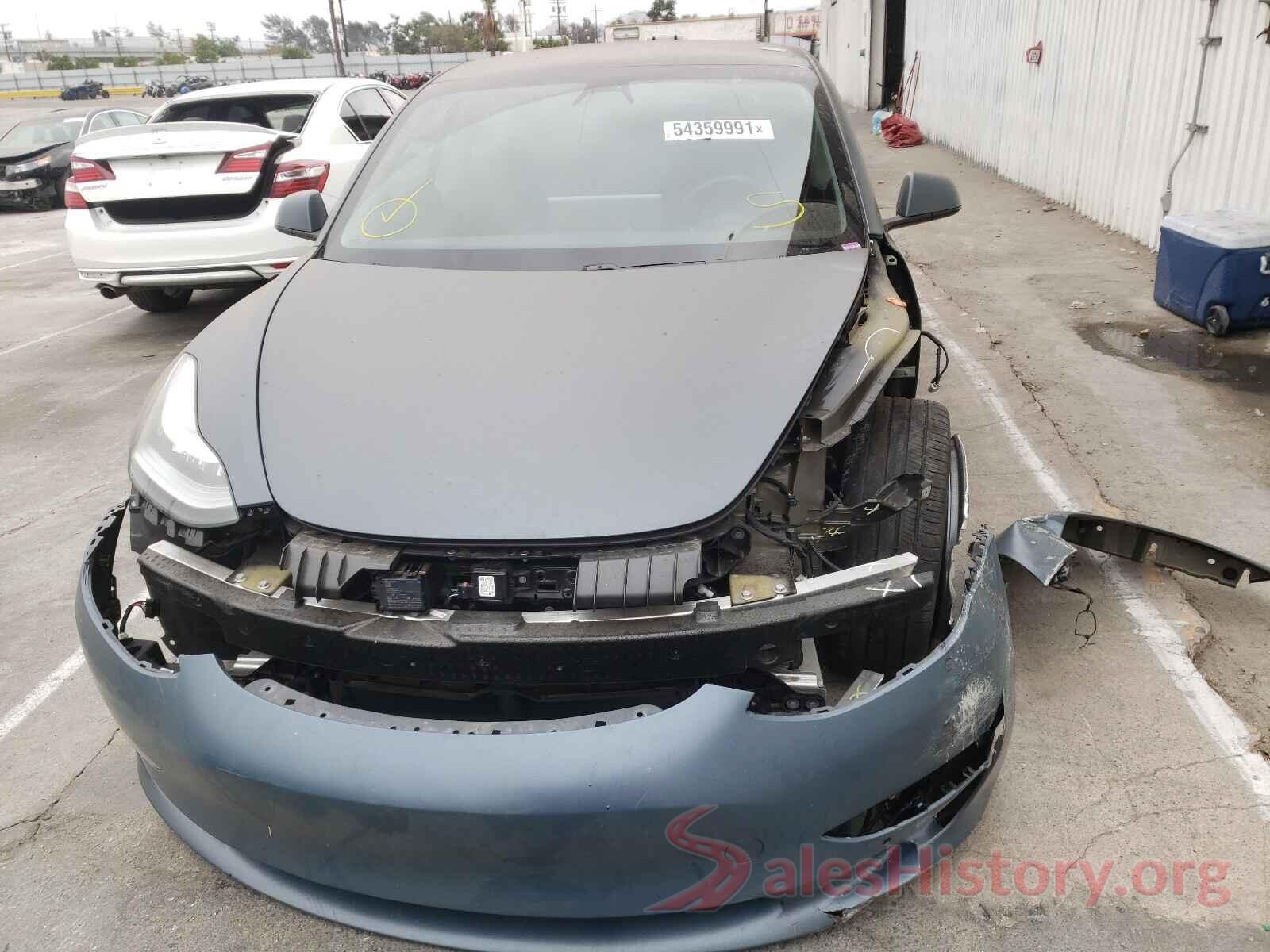 5YJ3E1EA3JF043532 2018 TESLA MODEL 3