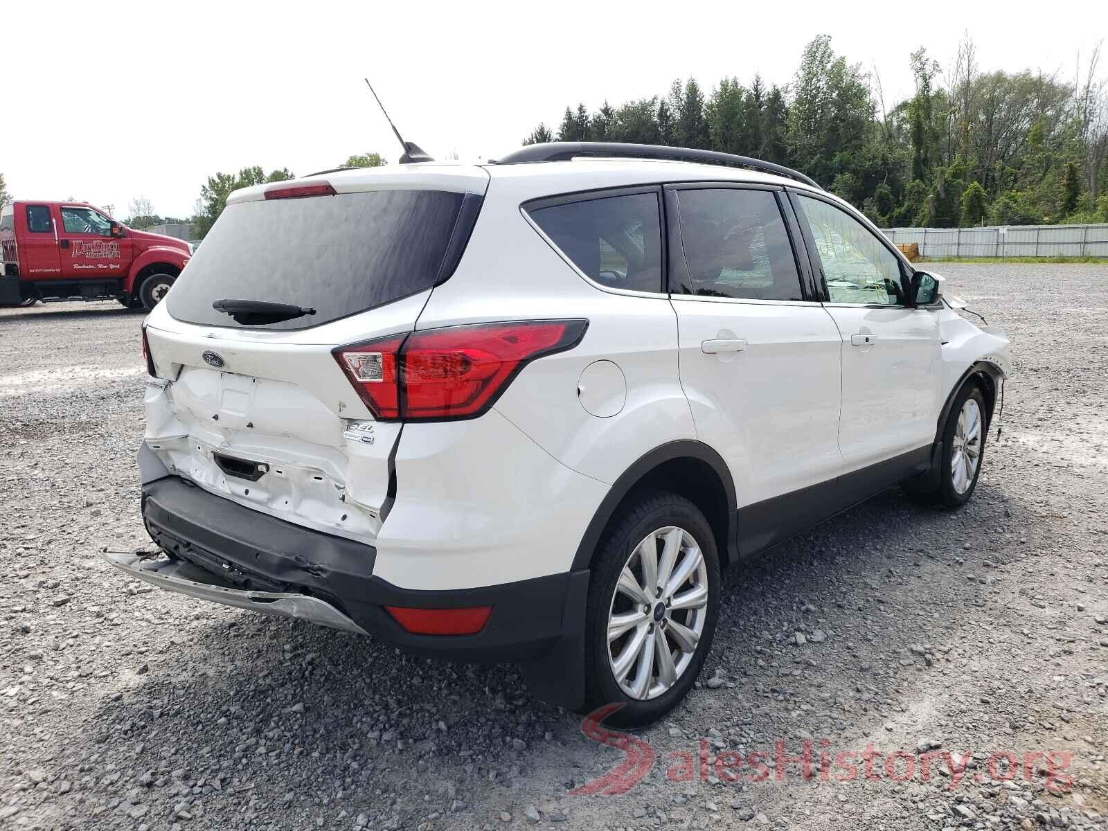 1FMCU9HD3KUA81760 2019 FORD ESCAPE