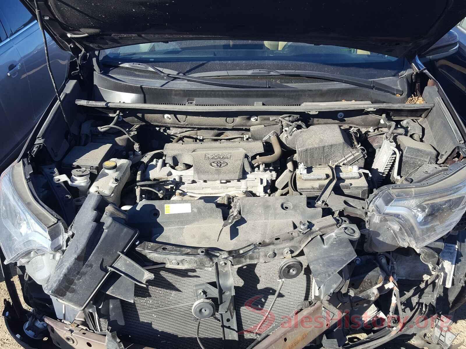 2T3RFREV1HW651885 2017 TOYOTA RAV4