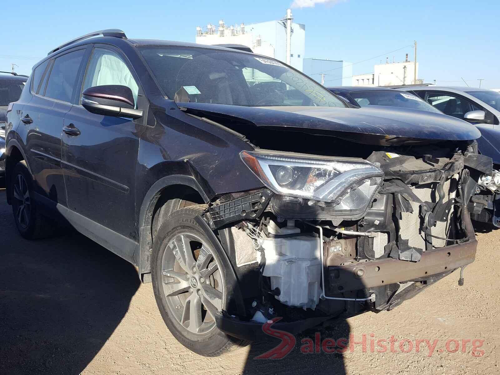 2T3RFREV1HW651885 2017 TOYOTA RAV4