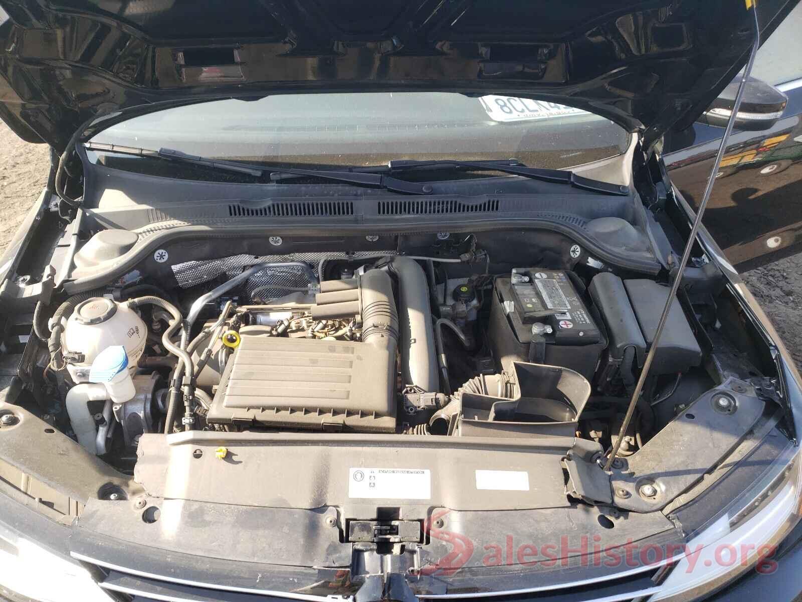 3VWDB7AJ9JM240512 2018 VOLKSWAGEN JETTA